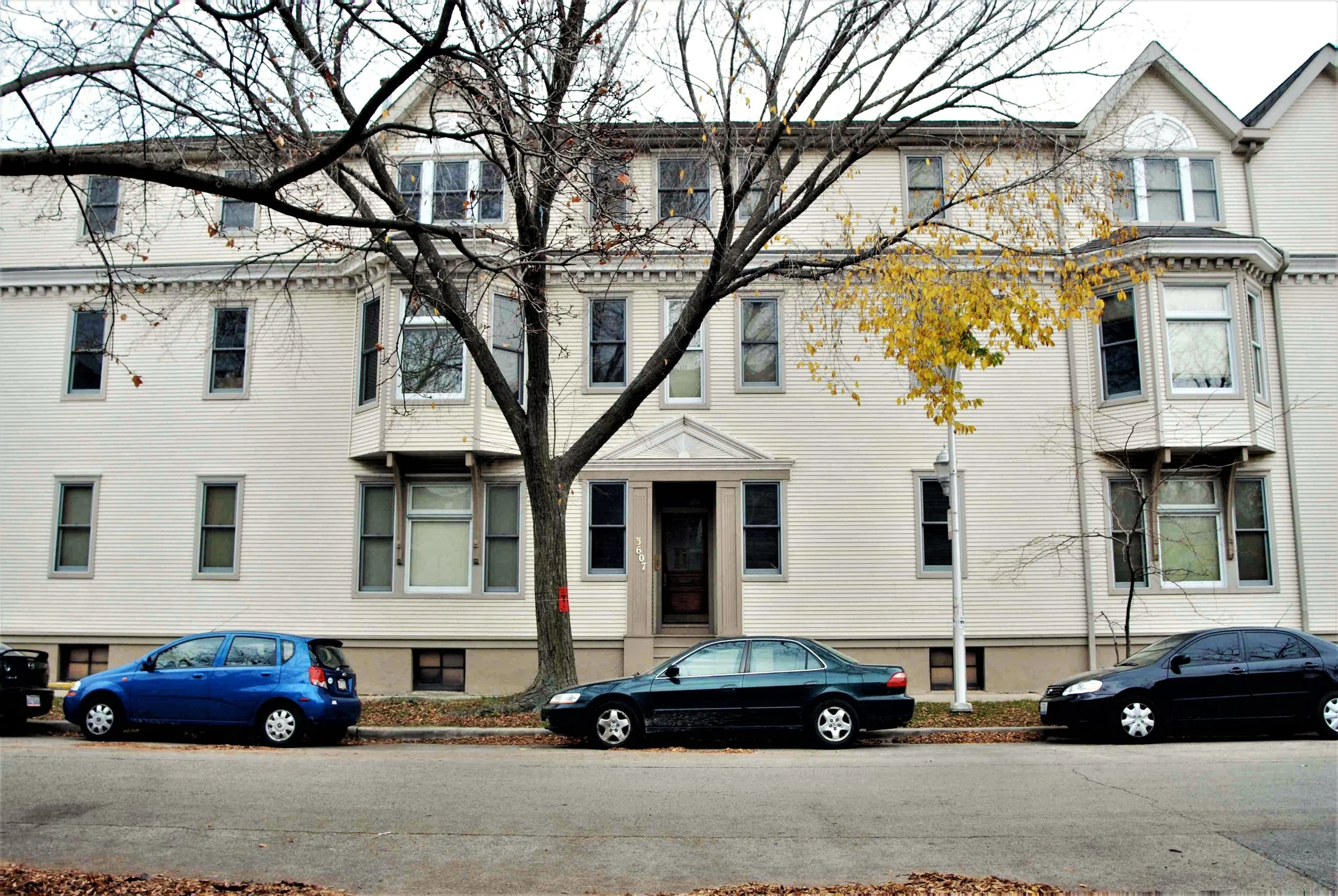 3607 Exterior Building.jpg