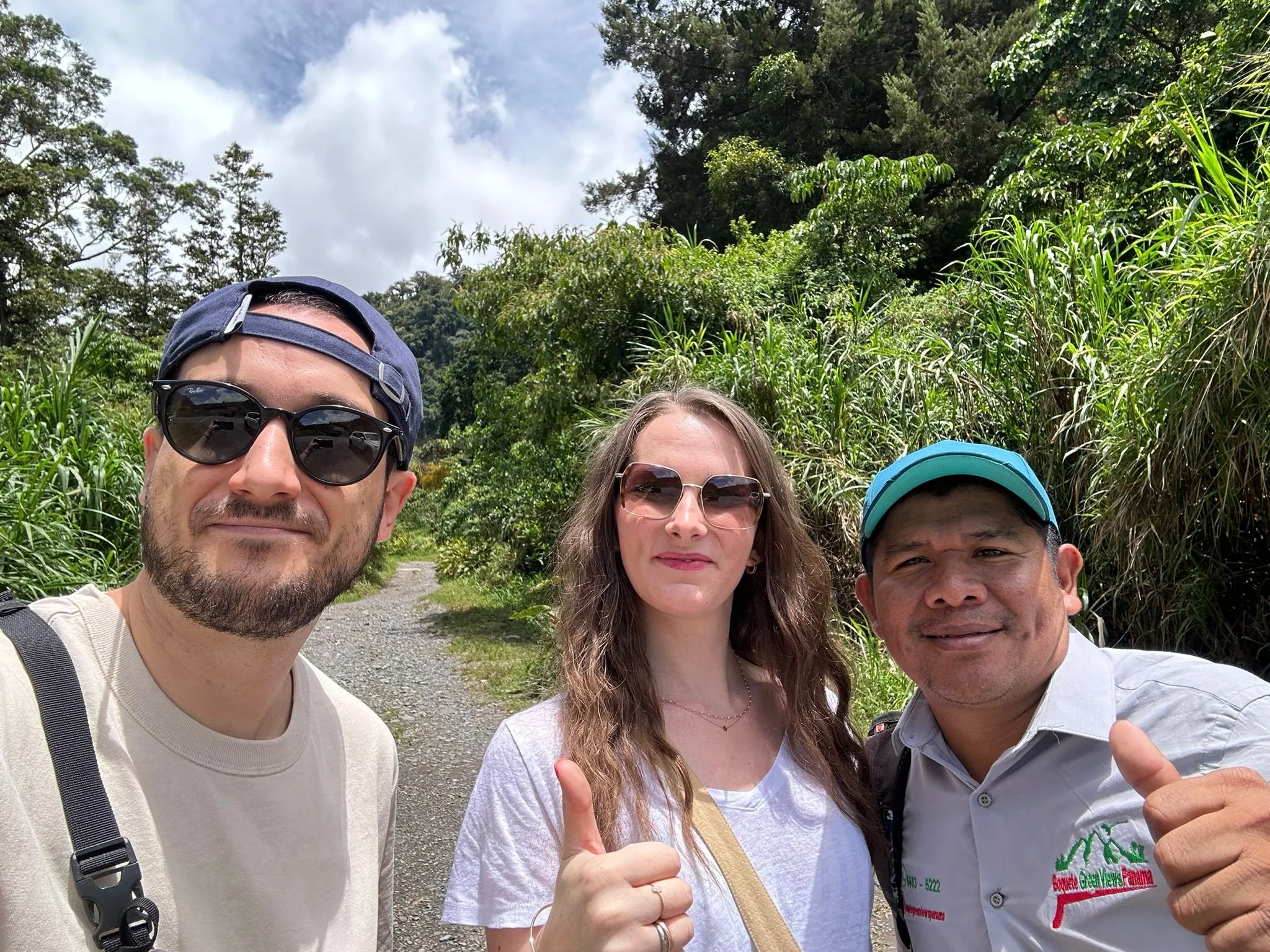 PANAMA AUTHENTIQUE retour client jeune couple .JPG