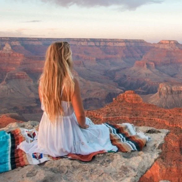 Unmanic Monday: The Power of Silent Spaces ~ Finding Peace Beyond the Ego