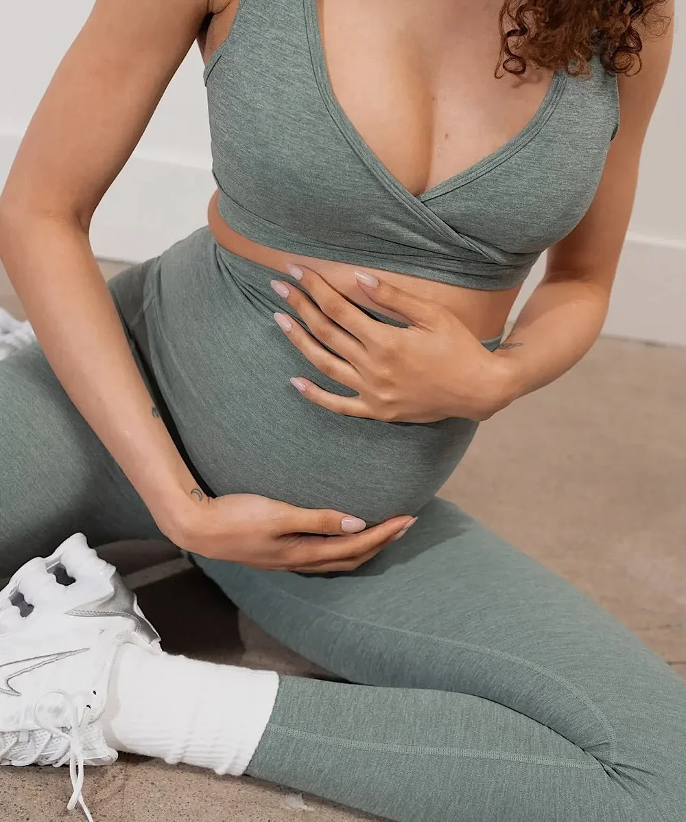 New Brand Alert 🚨 Welcoming @shopvitality to the Bump City curation!  Finally, an activewear set that fits like a glove, has hands-free nursing features and feels soooo good on your mama skin. 🙌💚 

#maternitystore #nashville #bumpcity #athleisurew