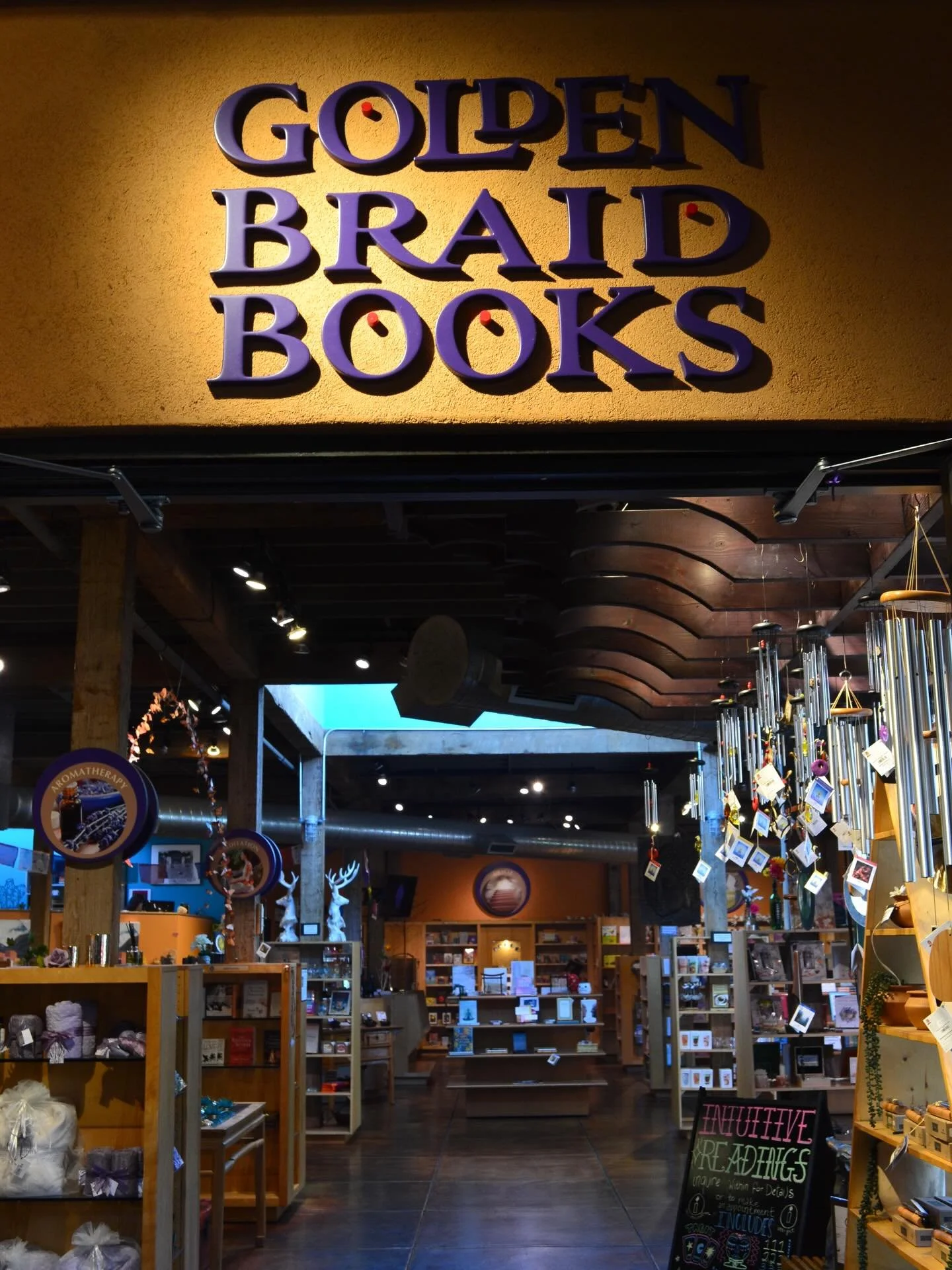 Golden Braid Books will be closed Thursday, November 27th.

We look forward to seeing you when we reopen for our normal hours Friday. 

🙏❤️✨🙏❤️✨