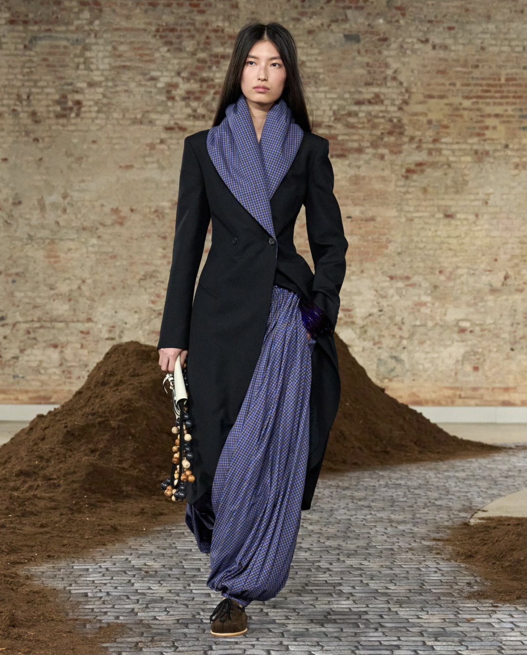 Image credit: us.moschino.com