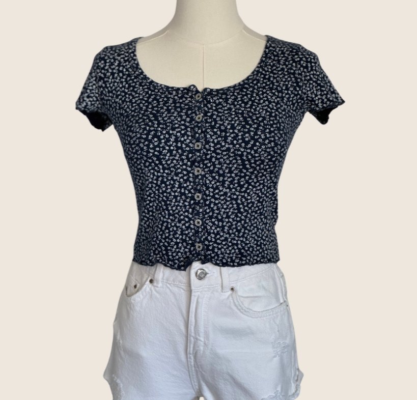 Like New - Brandy Melville Button-Down