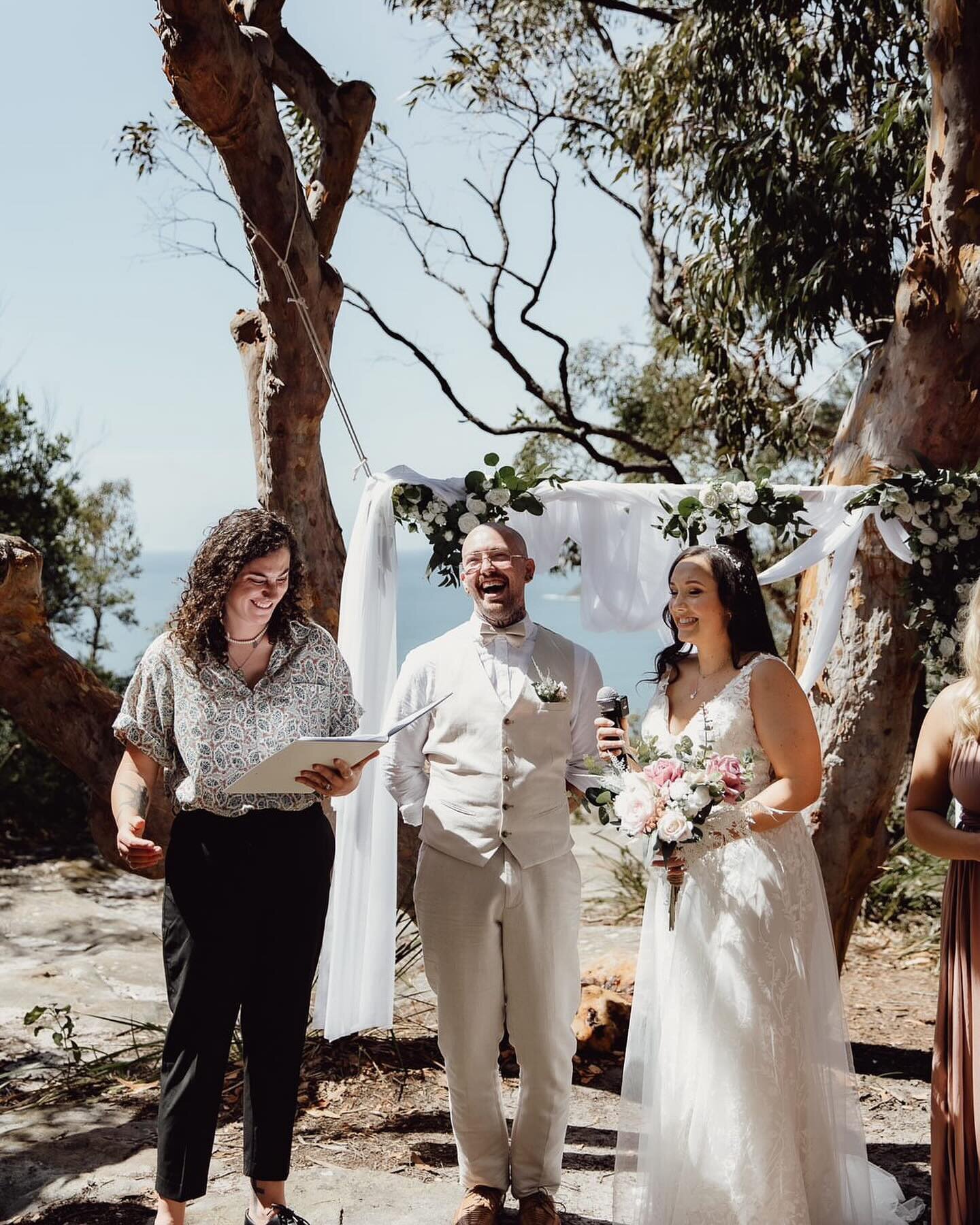 When the groom has two middle names and it becomes a mission to repeat the legal vows&hellip;

You can count on me to get you through it with a laugh 🤠

What a dream marrying these two magic humans on a perfect Sunday morning 🤍
📷 - @lelu_gphotogra