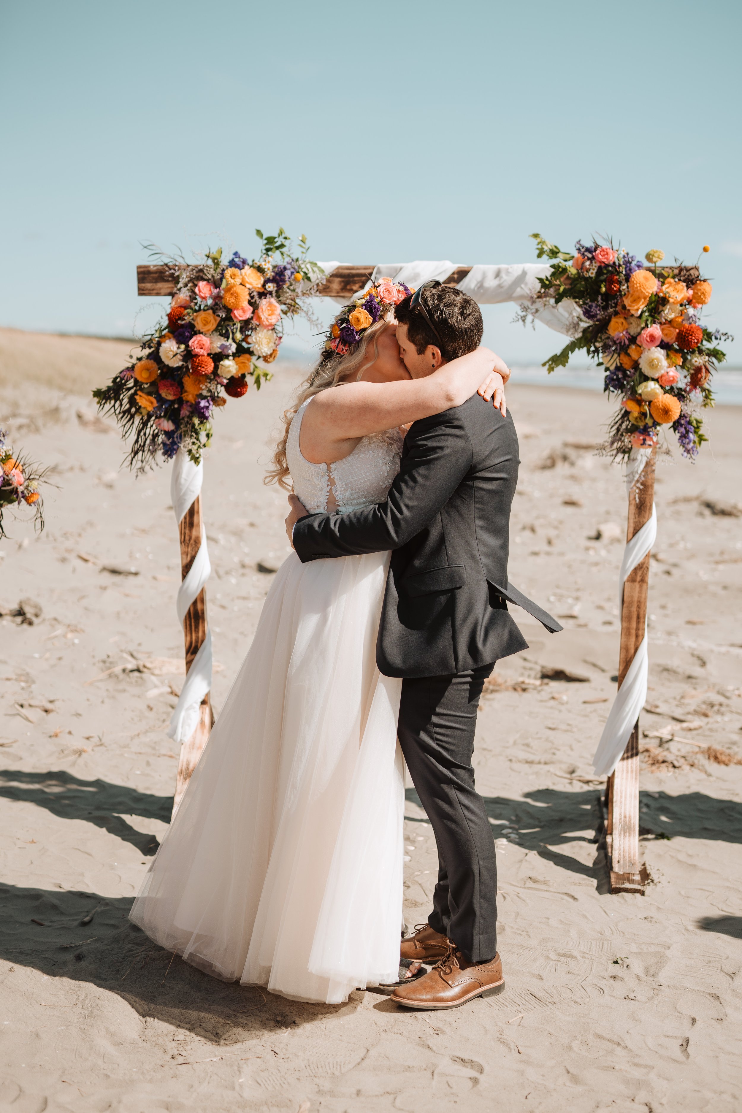 E & E Wedding - 370.jpg