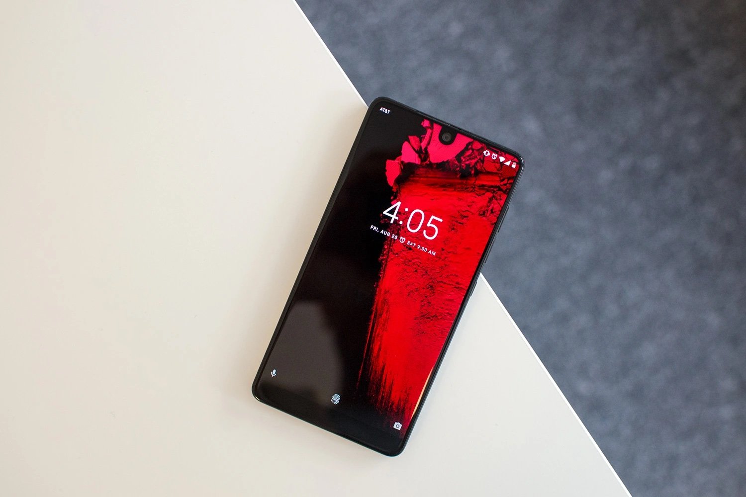 essential-phone-angle-on-table.jpg