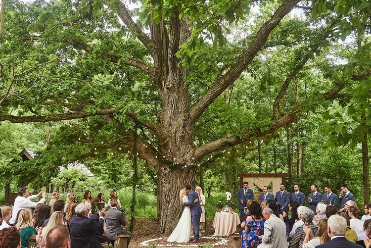 jr+clubb+top+sarnia+wedding+photographer+syndeham+ridge+estate.jpeg