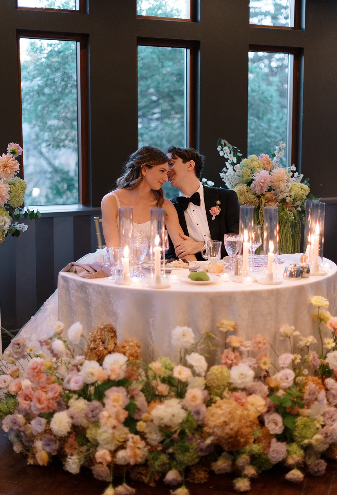 Angela-Chris-Wedding-at-Van-Dusen-Mansion-Sneak-Peeks-105_websize.jpg