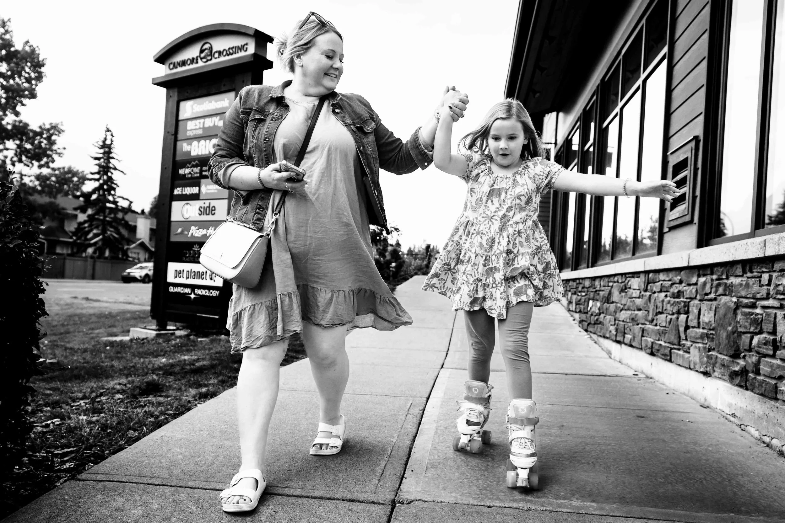 ALISON_LAPCZUK-CANMORE-FAMILY-PHOTOGRAPHERKateG_ABC1418-2.jpg