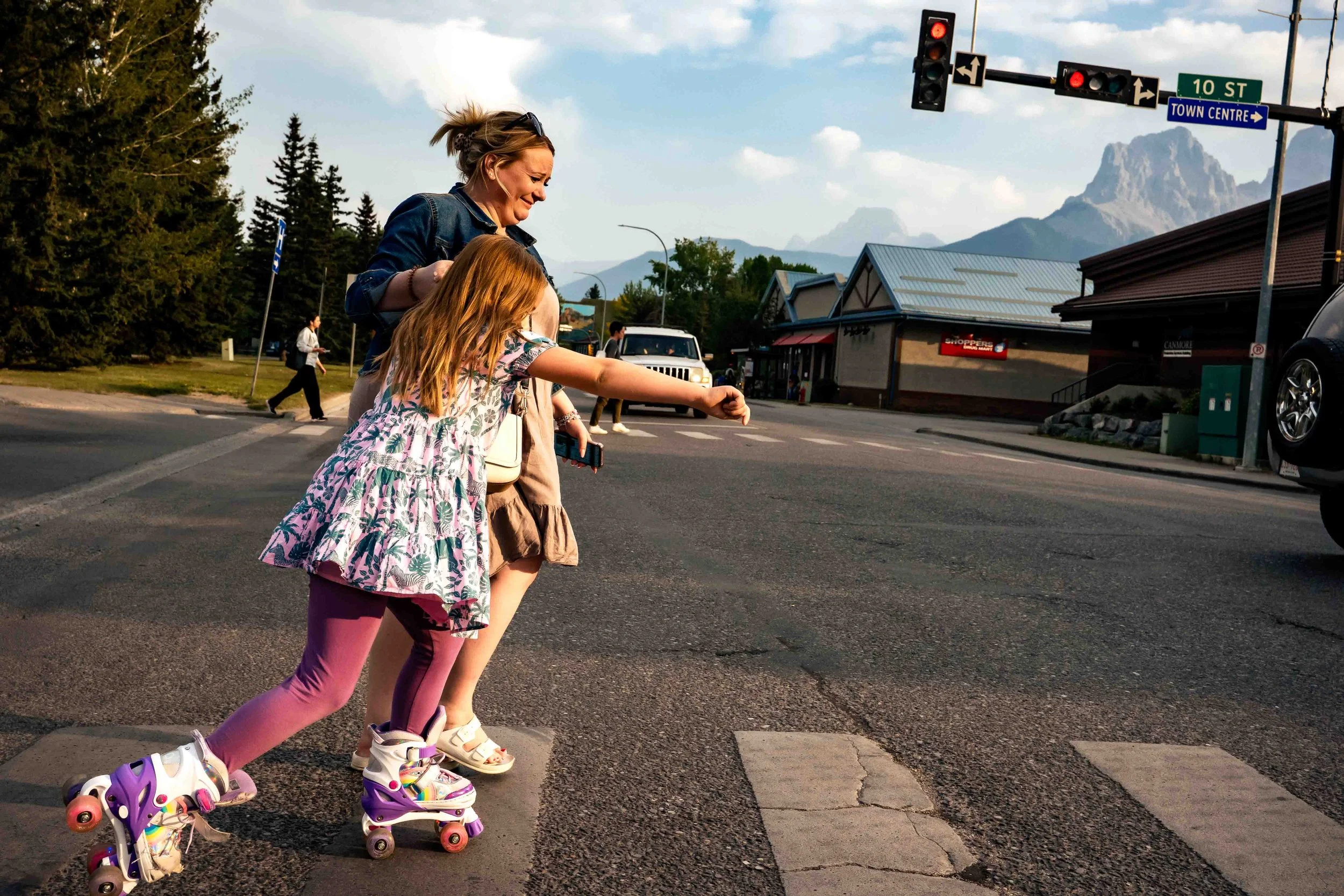 ALISON_LAPCZUK-CANMORE-FAMILY-PHOTOGRAPHERKateG_ABC1496.jpg