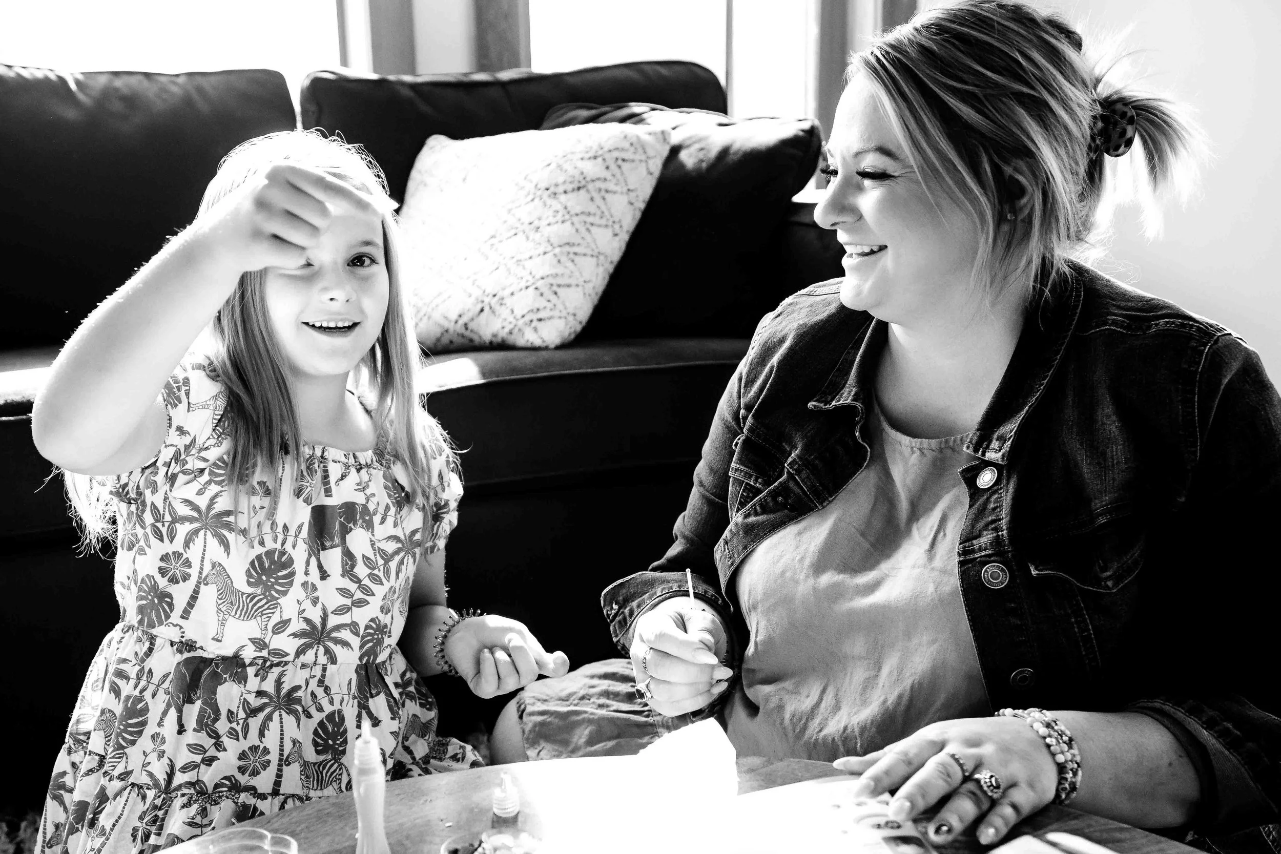 ALISON_LAPCZUK-CANMORE-FAMILY-PHOTOGRAPHERKateG_ABC0668.jpg