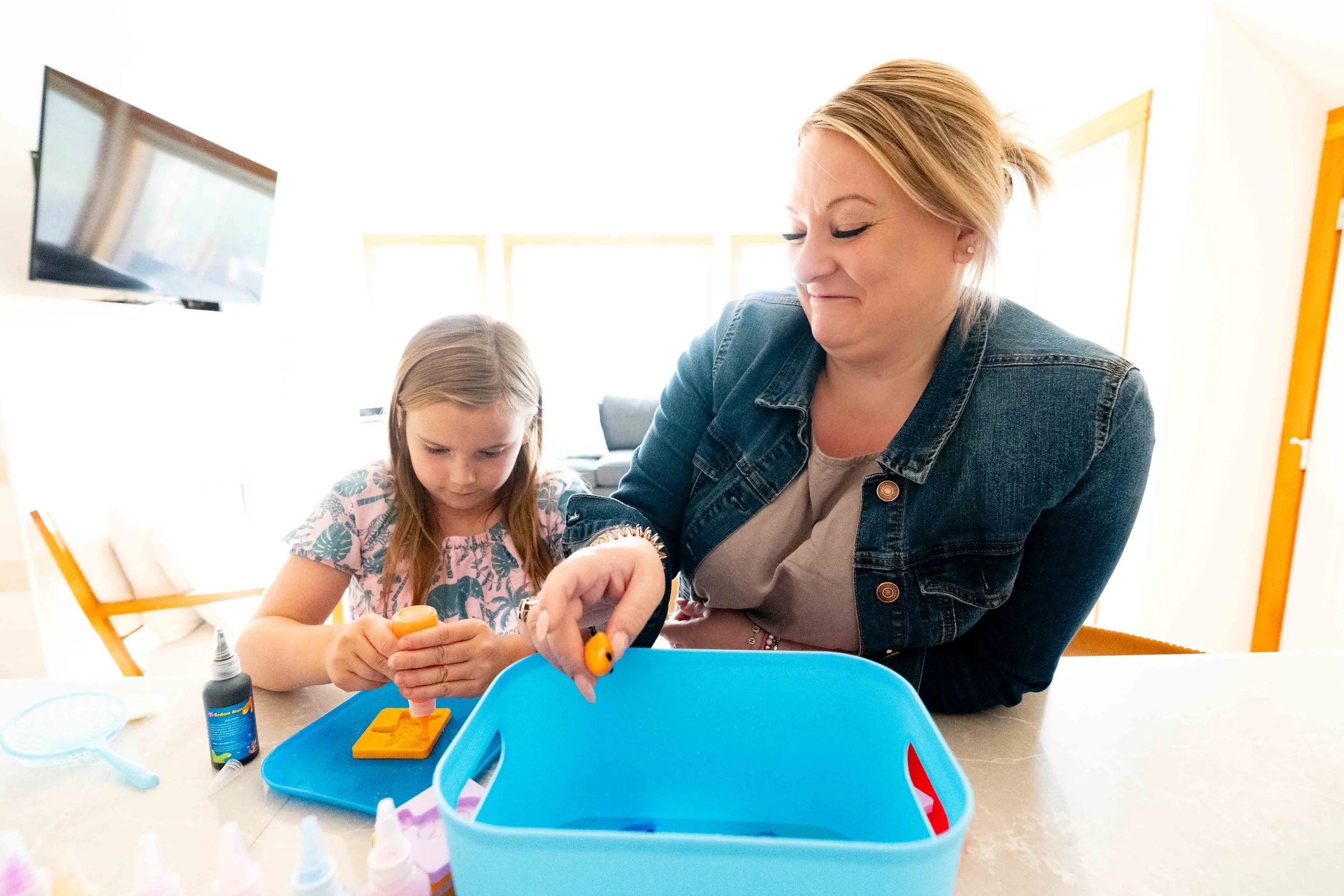 ALISON_LAPCZUK-CANMORE-FAMILY-PHOTOGRAPHERKateG_ABC1173.jpg
