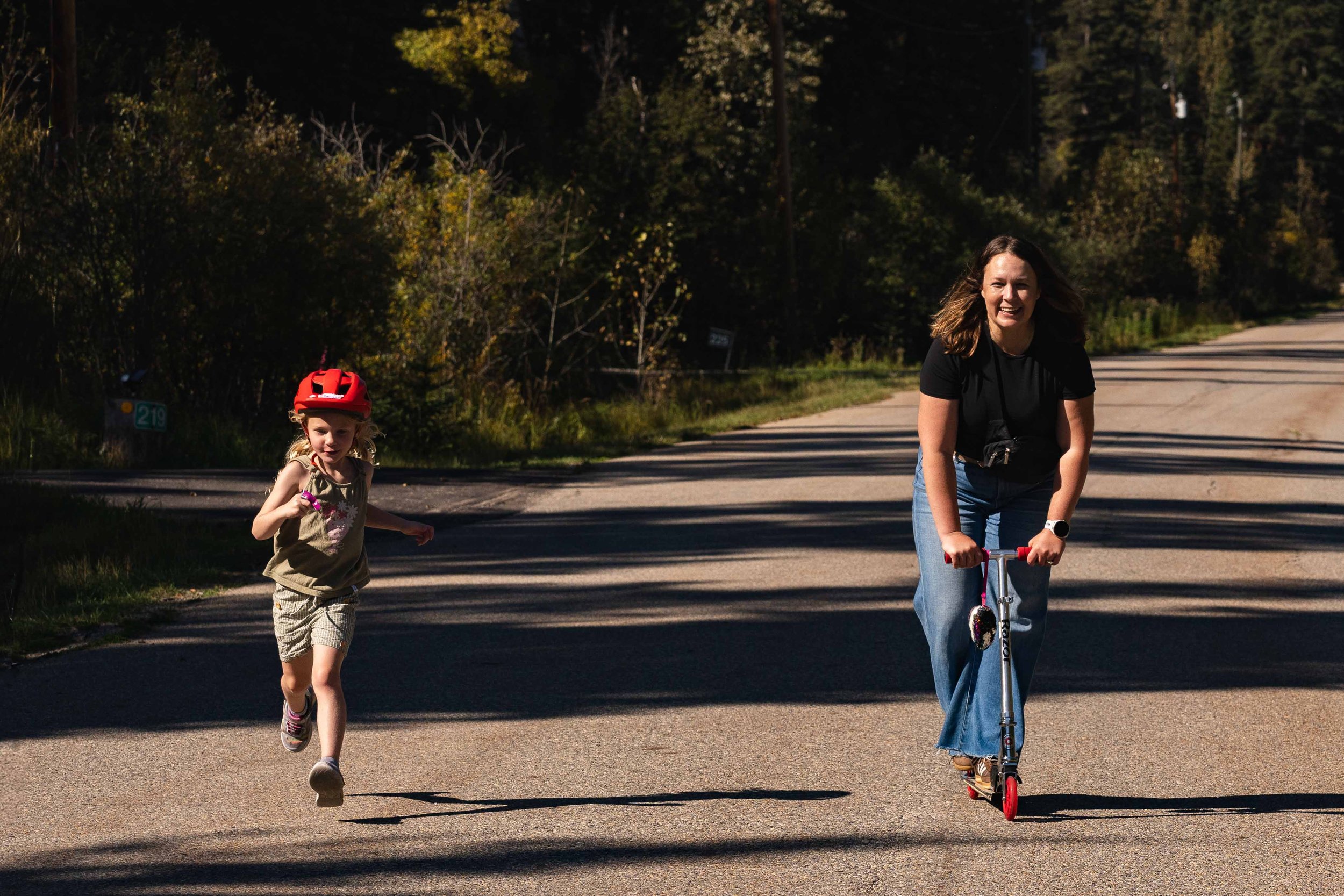 ALISON_LAPCZUK-CALGARY-FAMILY-PHOTOGRAPHERALISON-LAPCZUK-PHOTOGRAPHY_ABC2783.jpg