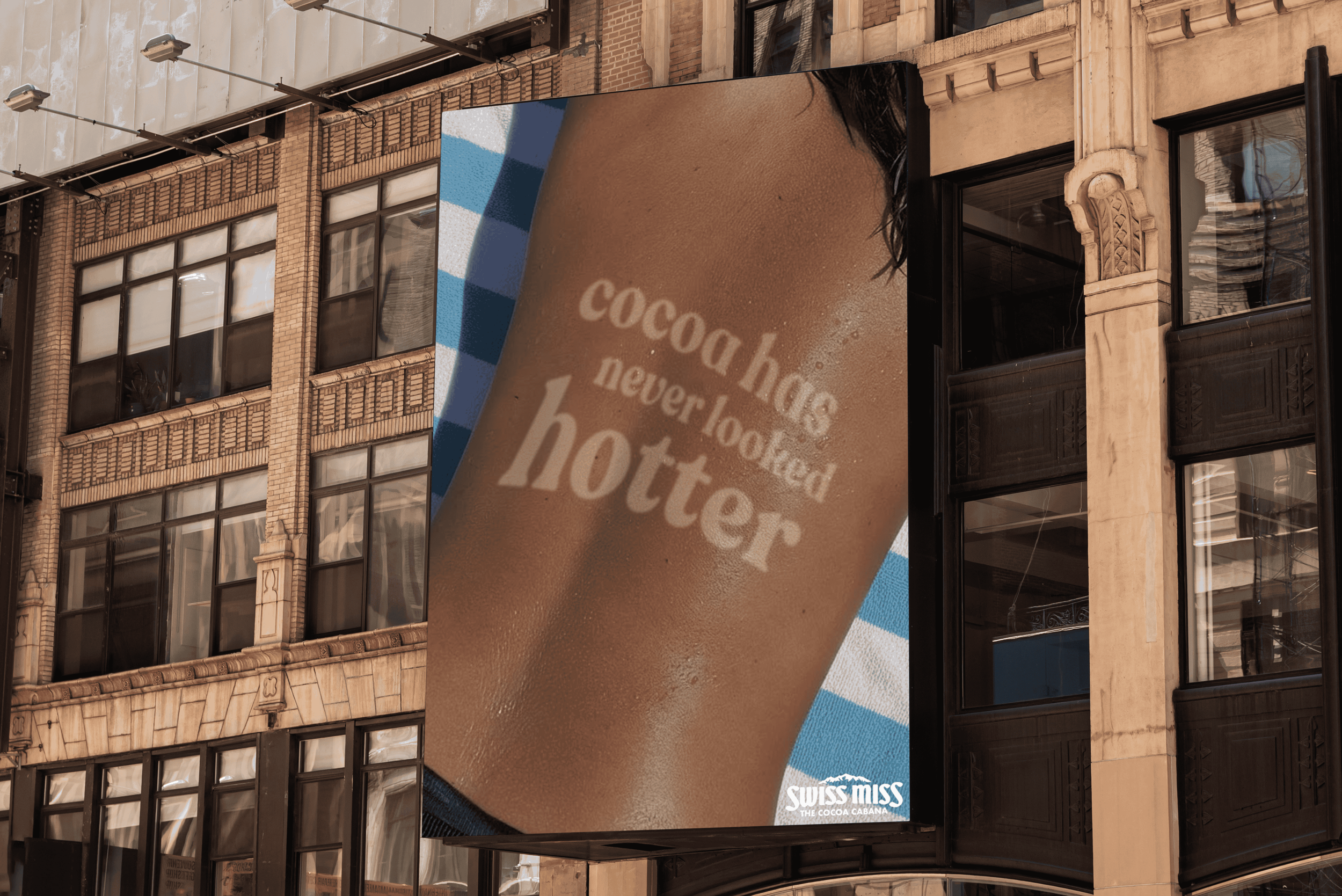 cocoaneverlookedhotter(nyc).png