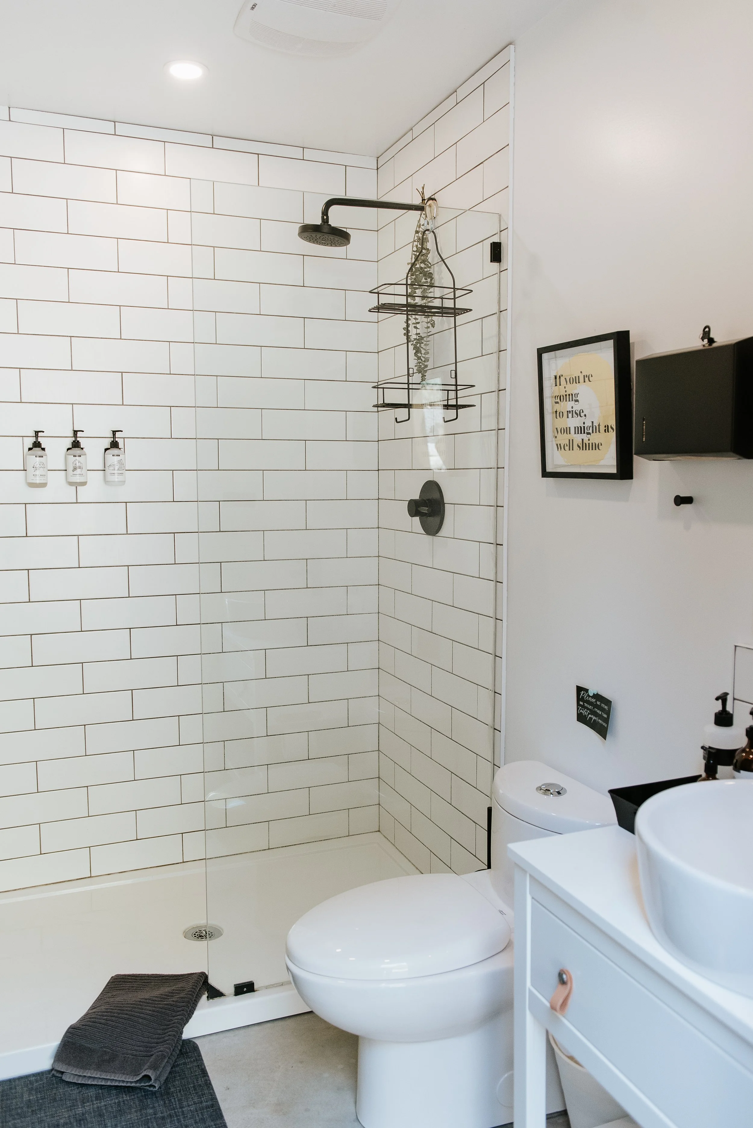 Nectar Yoga Retreat Outdoor Washroom 05_2023 @RobinBonnerPhotography.jpg