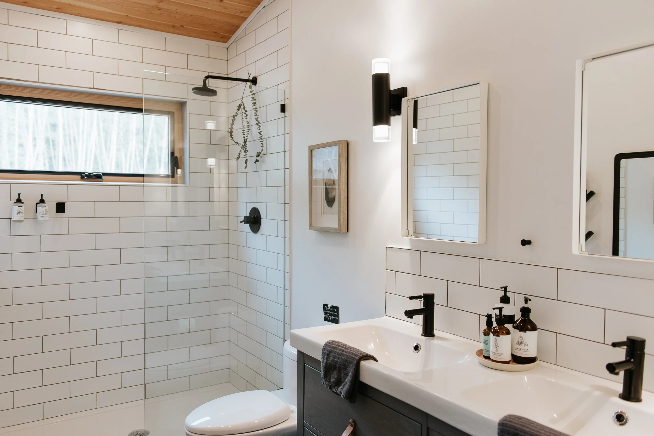 Nectar Yoga Washroom Interior Vancouver British Columbia Canada 05_2023 @RobinBonnerPhotography.jpg