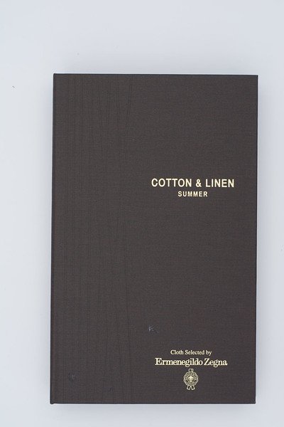 Make a bespoke consultation appointment and request the complete digital fabric catalog.