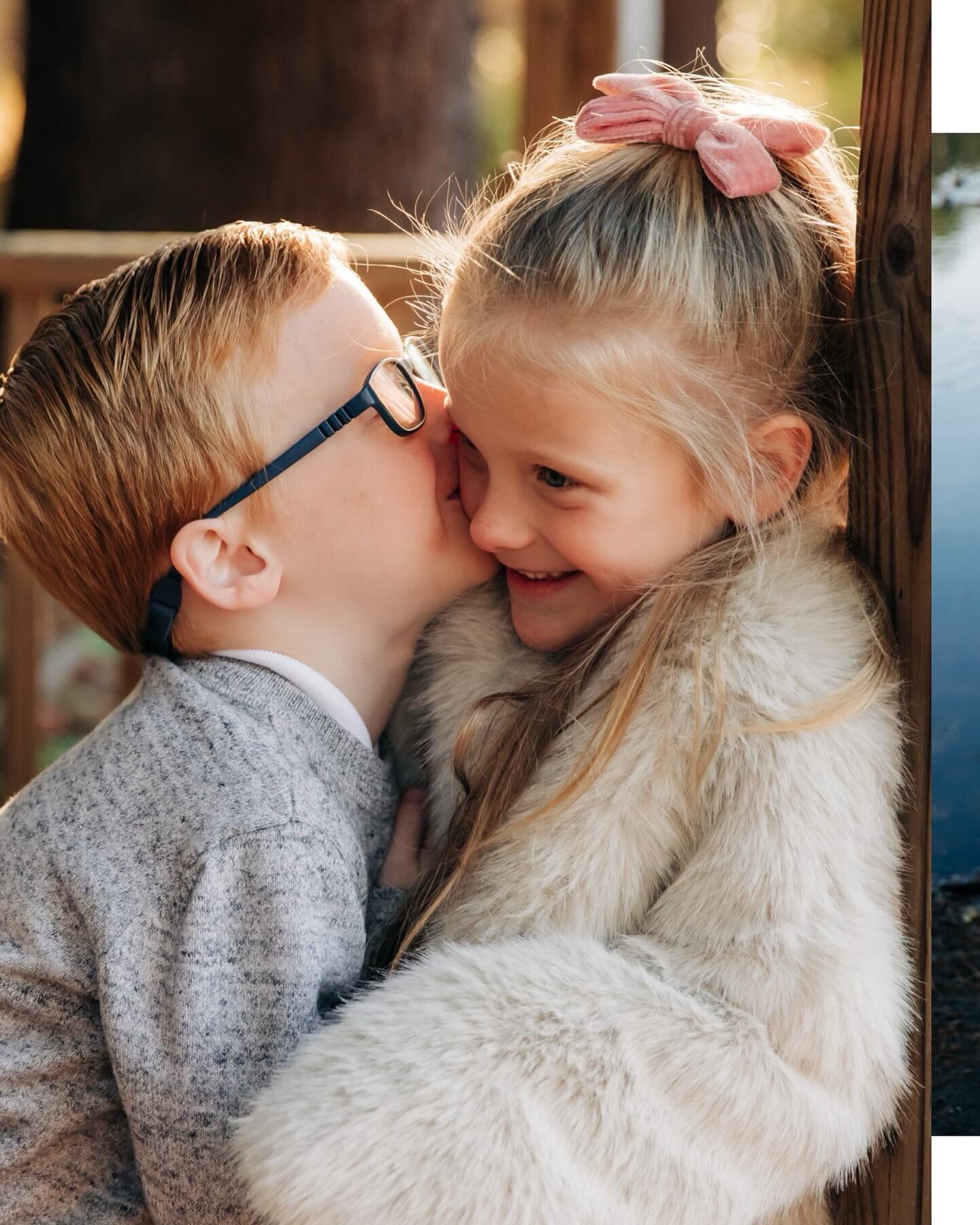 Throwing it back to late autumn, with the cutest brother/sister pair 💕