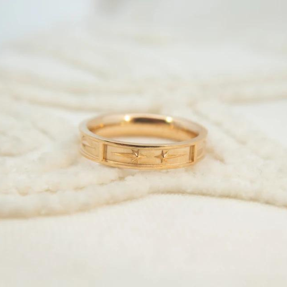 Oregon wedding rings | Beachweddingtips.com