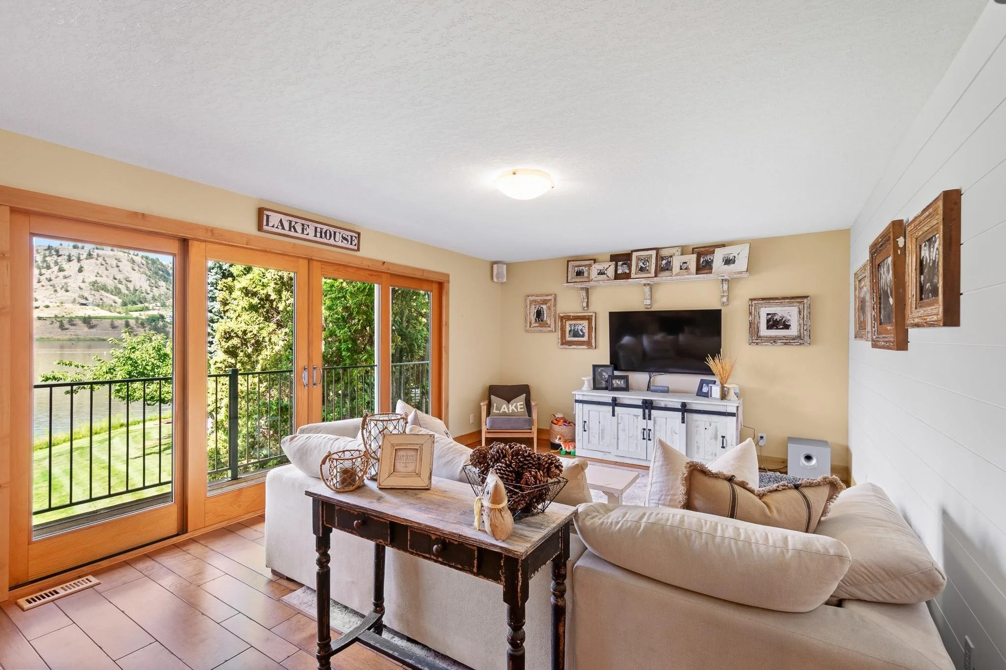 photo_server (43).jpeg