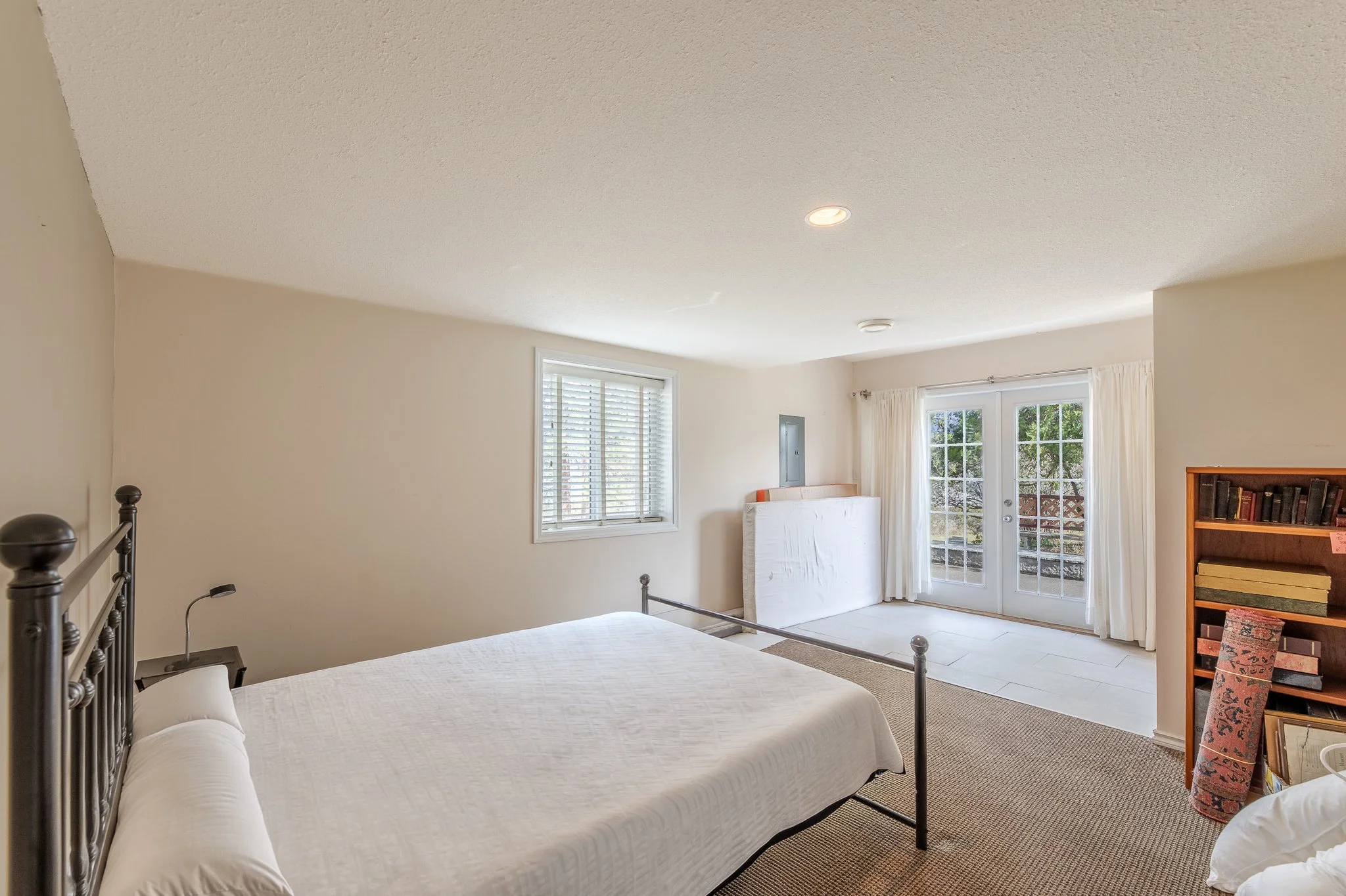 BV9A4647-HDR copy.jpg