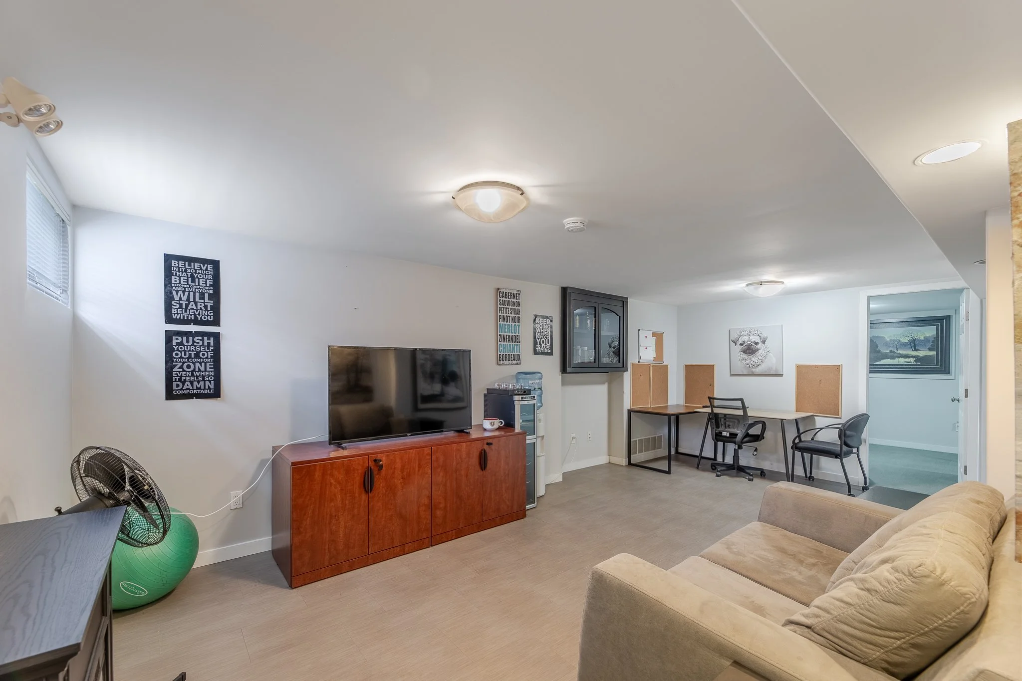 BV9A7919-HDR.jpg
