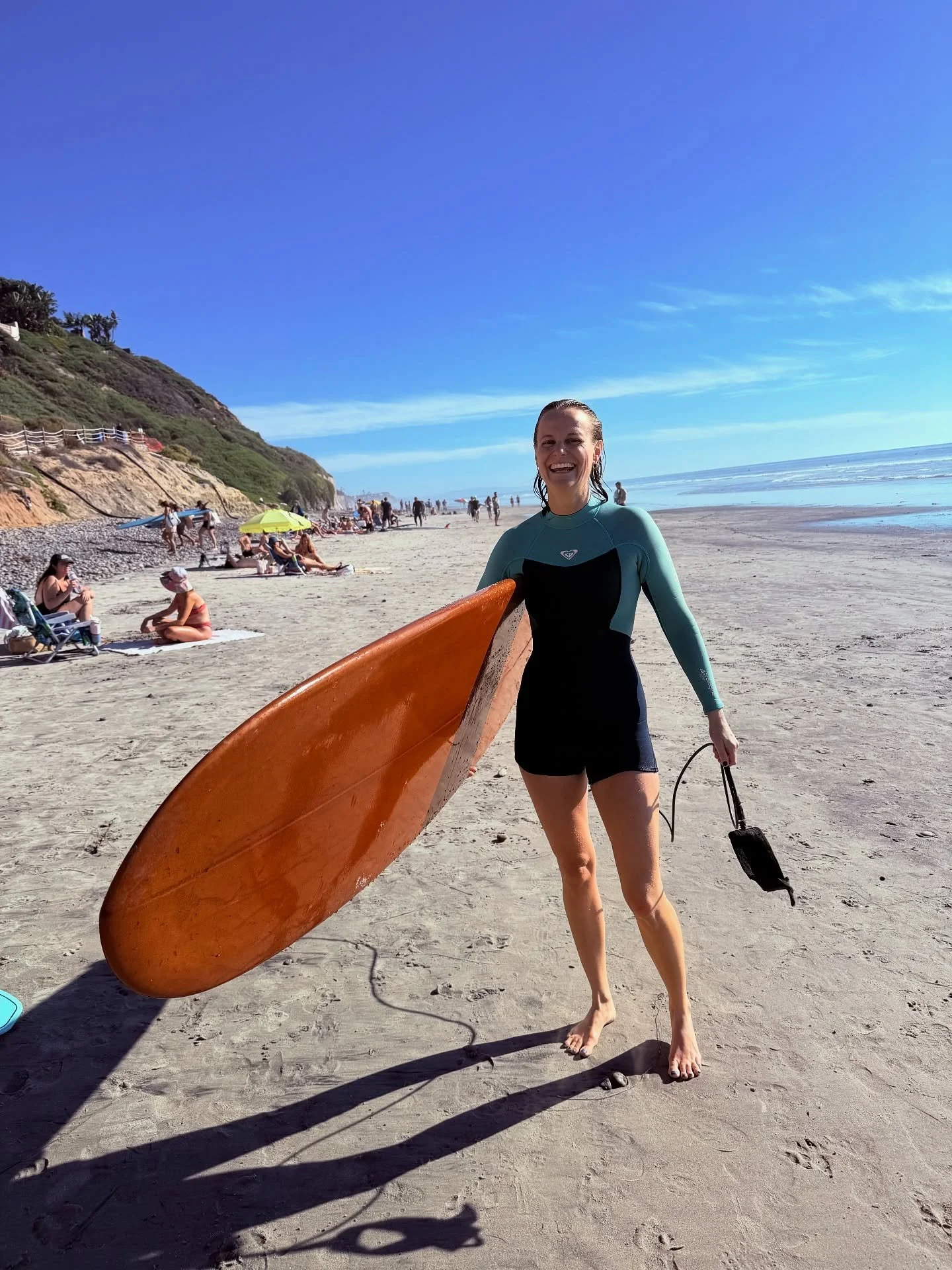 When people ask why I like working remotely? ๐๐ผ๐คท๐ผ‍โ๏ธ
I started working remotely when I was 27 and never looked back. I worked for 3 large US based companies (which was awesome). And then in 2019 I started consulting on my own and creating Th