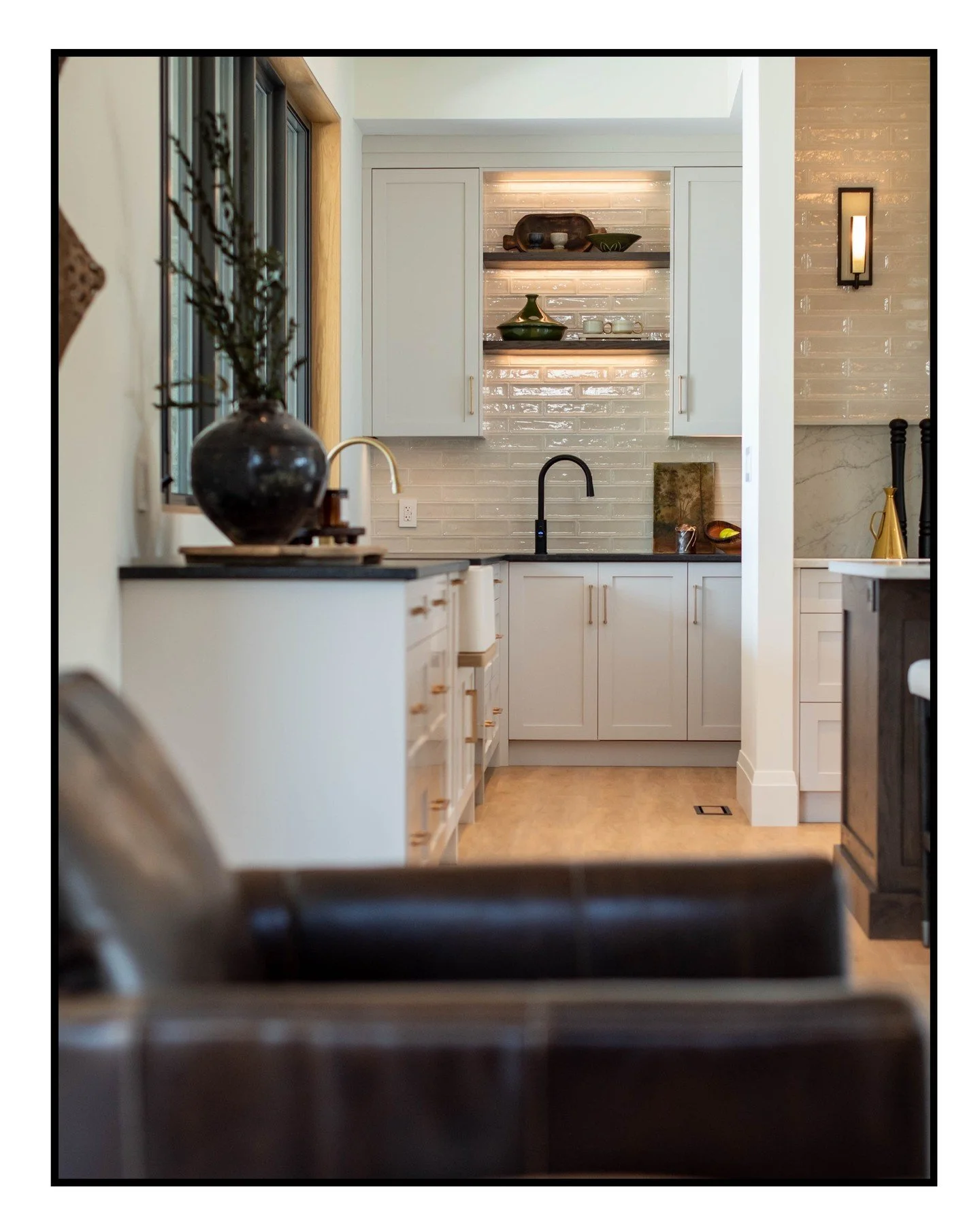 Thrilled to share this breathtaking home, masterfully designed by the talented @lj_designco ⁠
Every detail reflects a perfect blend of elegance and functionality, making it a true sanctuary. ⁠
⁠
Swipe through to appreciate the artistry and vision tha