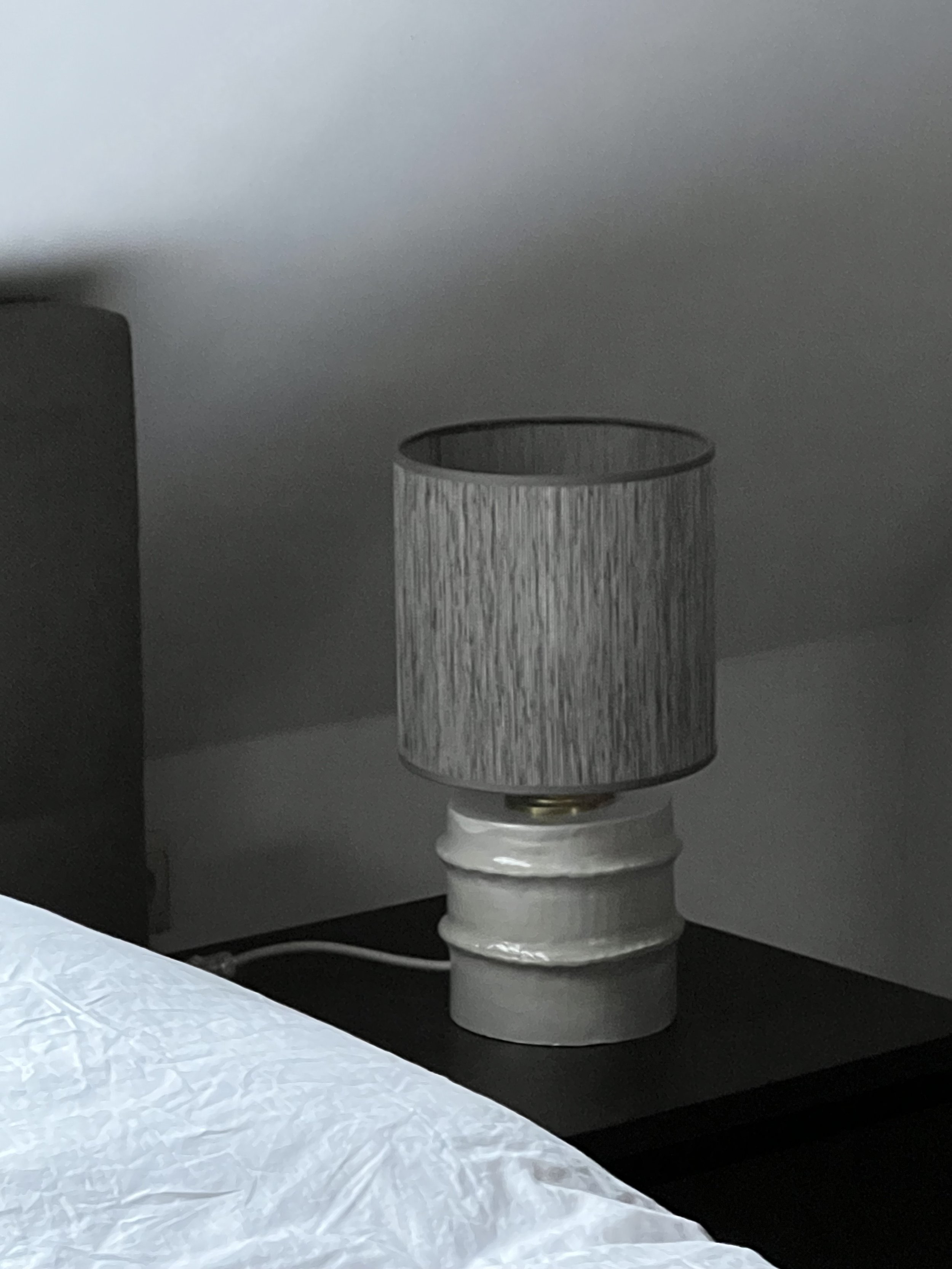 Sidebed tables in a studio