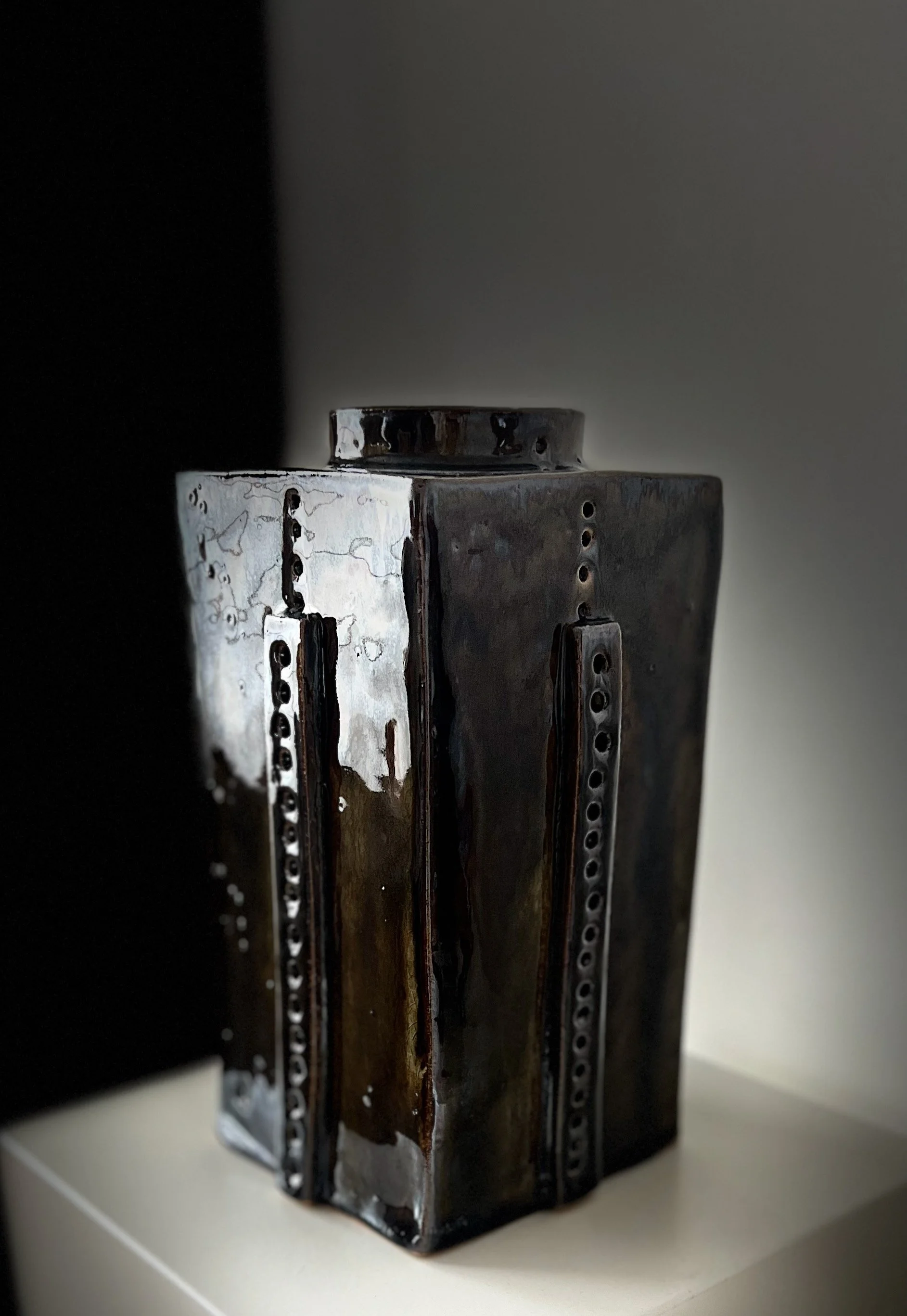 PERFORATED VASE