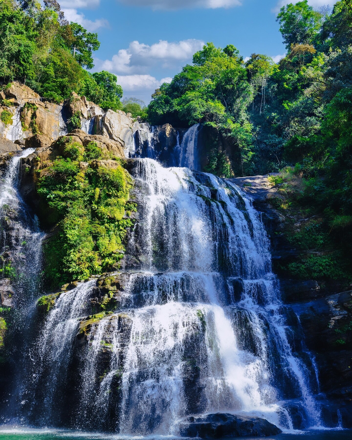 𝓣𝓱𝓮 𝓫𝓮𝓰𝓲𝓷𝓷𝓲𝓷𝓰

&hellip;&hellip;Pura Vida 

#naturephotography #costarica #waterfall #52frames_unexplored #dallasphotographer #fineartphotography #fineart #smallbusiness #smallbusinesstexas #hiking #travel #travelphotography