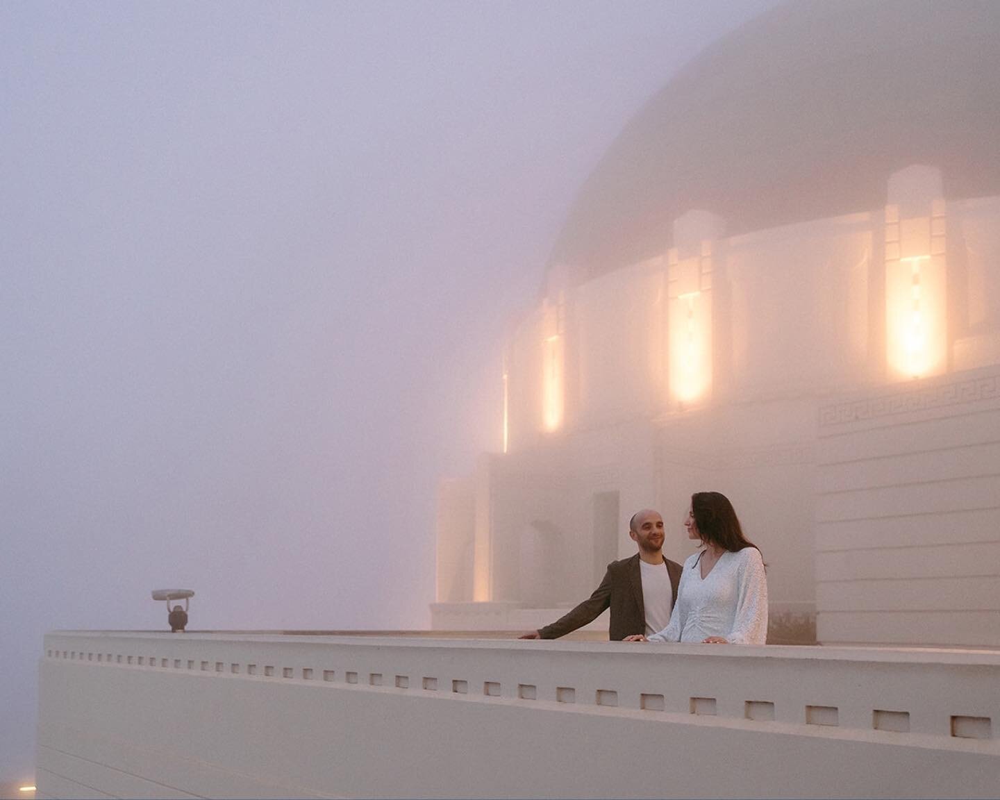 Sunrise and sunset on the same day at Griffith Observatory. 
-
#griffithobservatory #griffithpark #griffithobservatoryengagement #lalaland #lalalandinspired #cinematicengagementphotos #losangelesengagement #losangelesweddingphotographer #beverlyhills