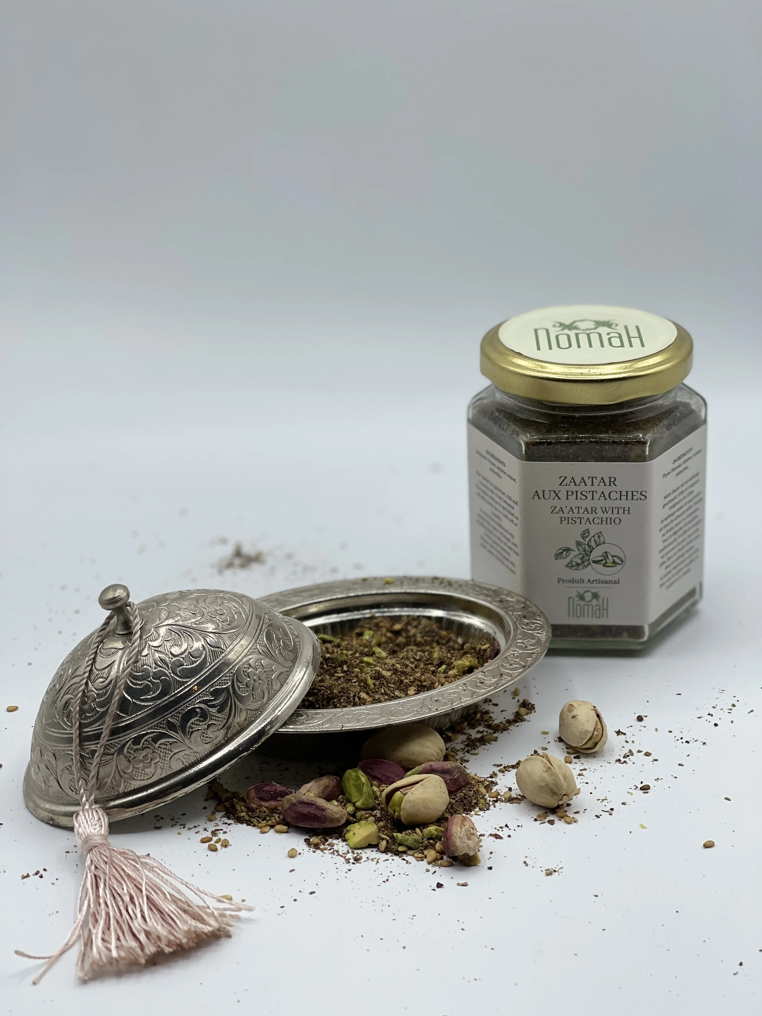 Premium Zaatar Blend With Pistachio (70g) — Urjouwan Levantine