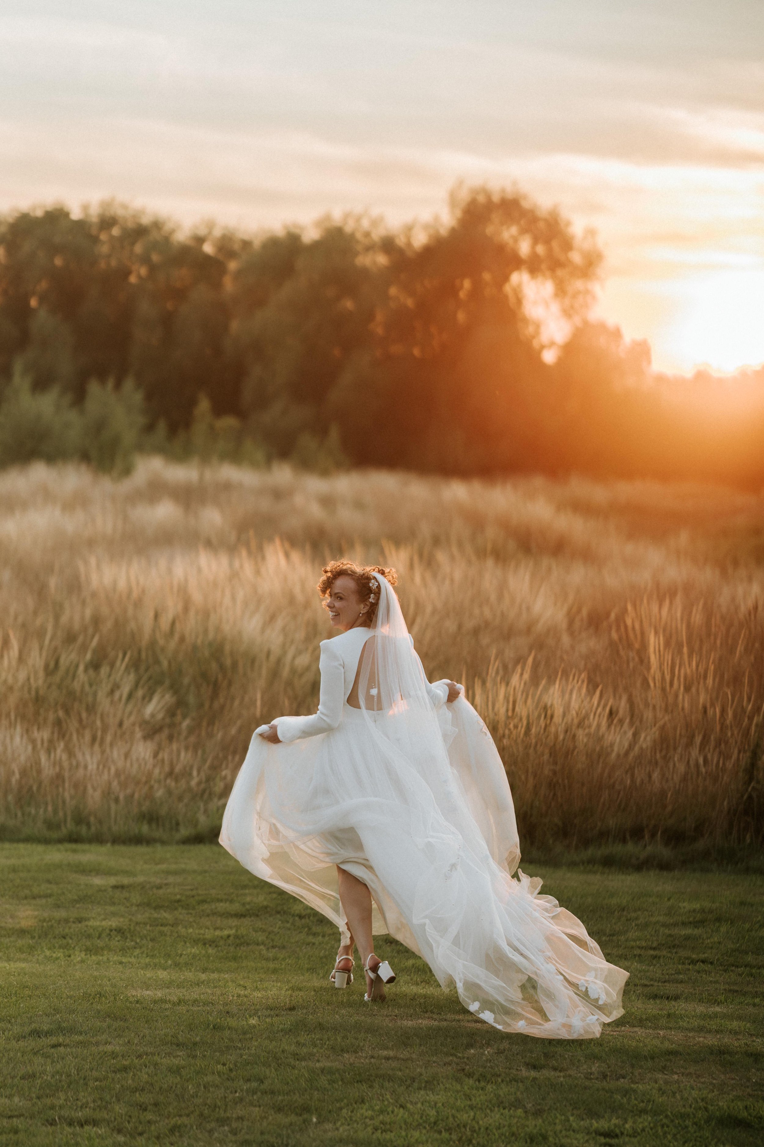 Why Summer Weddings at Howard Court Are So Special