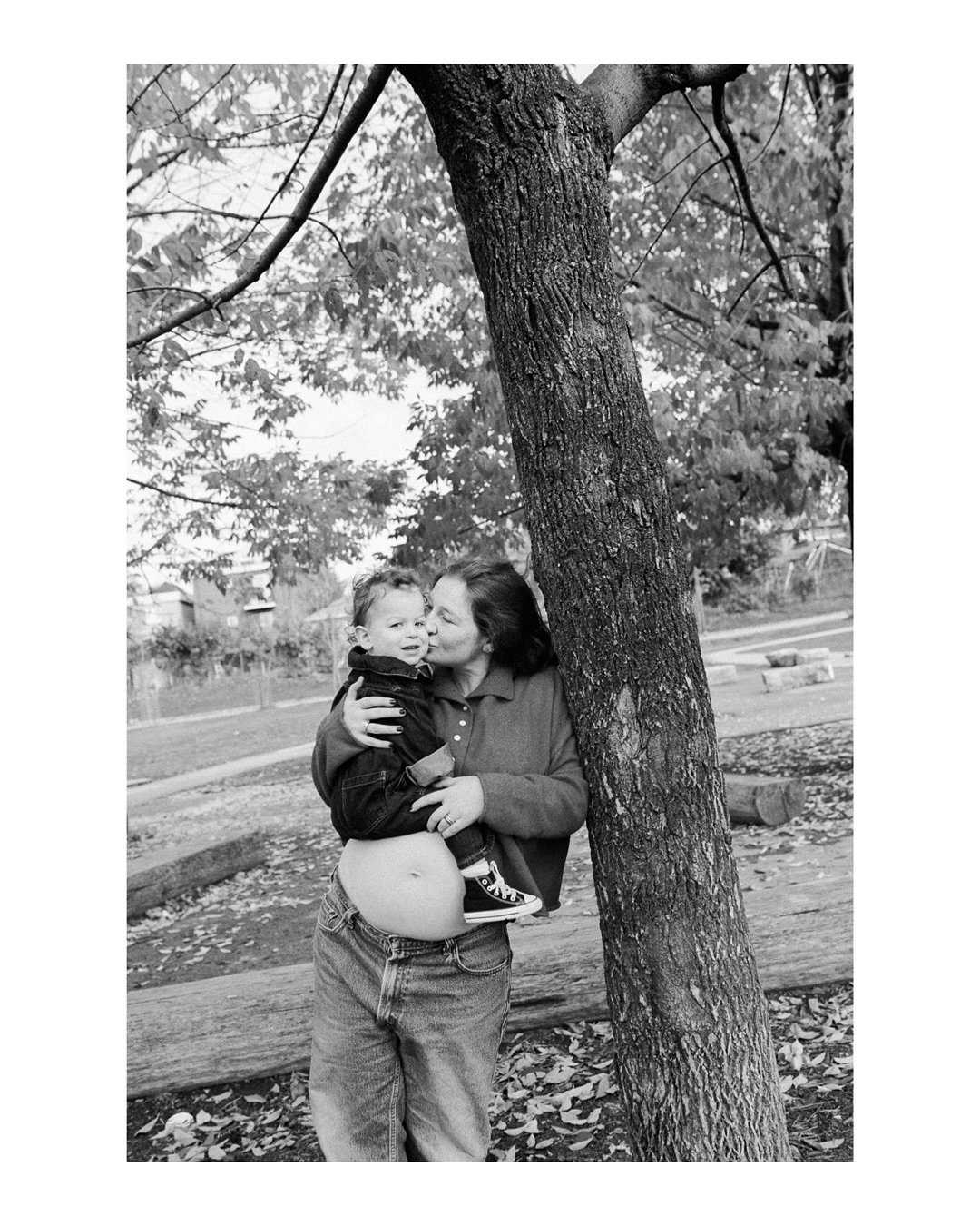 If you didn&rsquo;t know, now you know - Baby 2 due January 1! 

As always, @kaelaleonephoto understood the assignment. With a toddler and two dogs all I wanted were real and honest photos to capture this season of our lives before our life becomes e