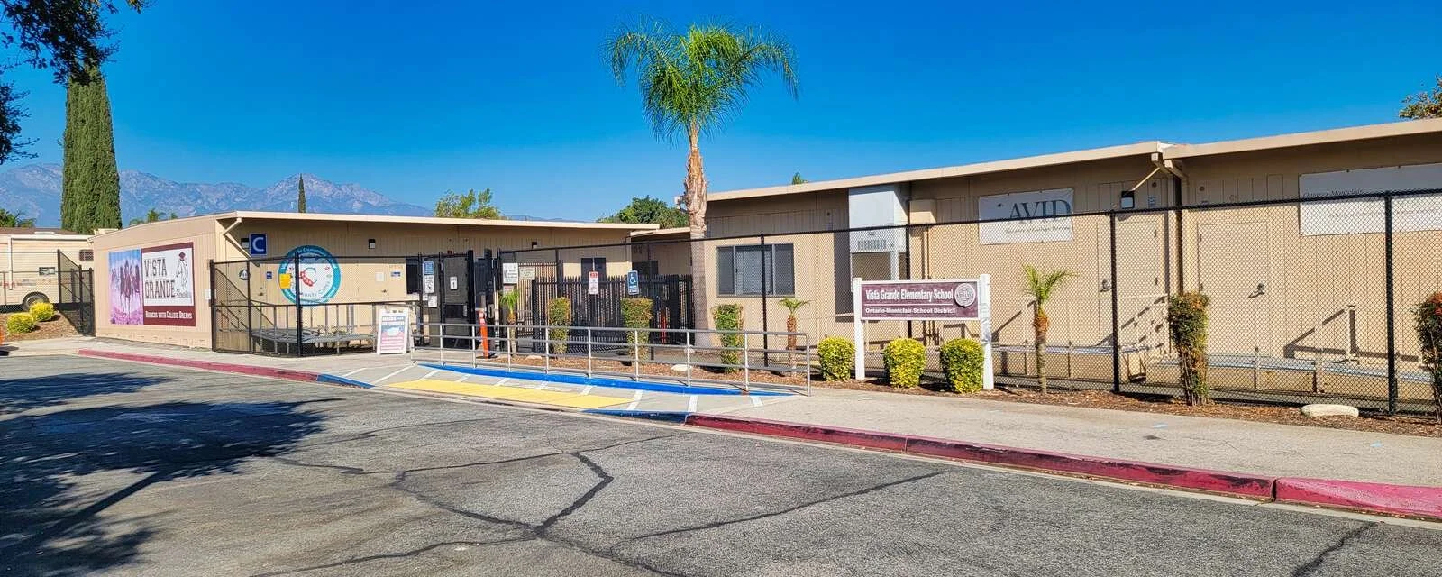  Vista Grande Elementary School