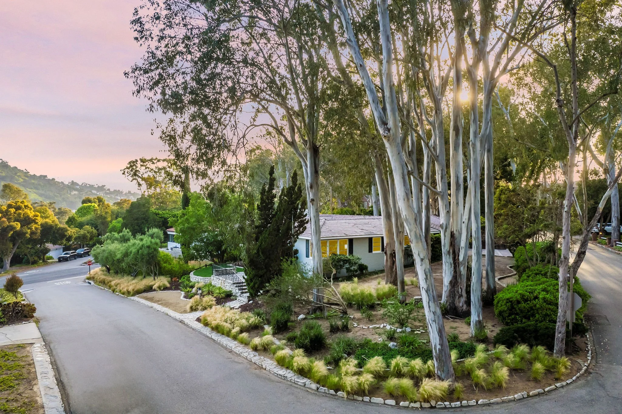 Via Anita Street Guide - The Definitive Guide to Via Anita in Valmonte, Palos Verdes Estates