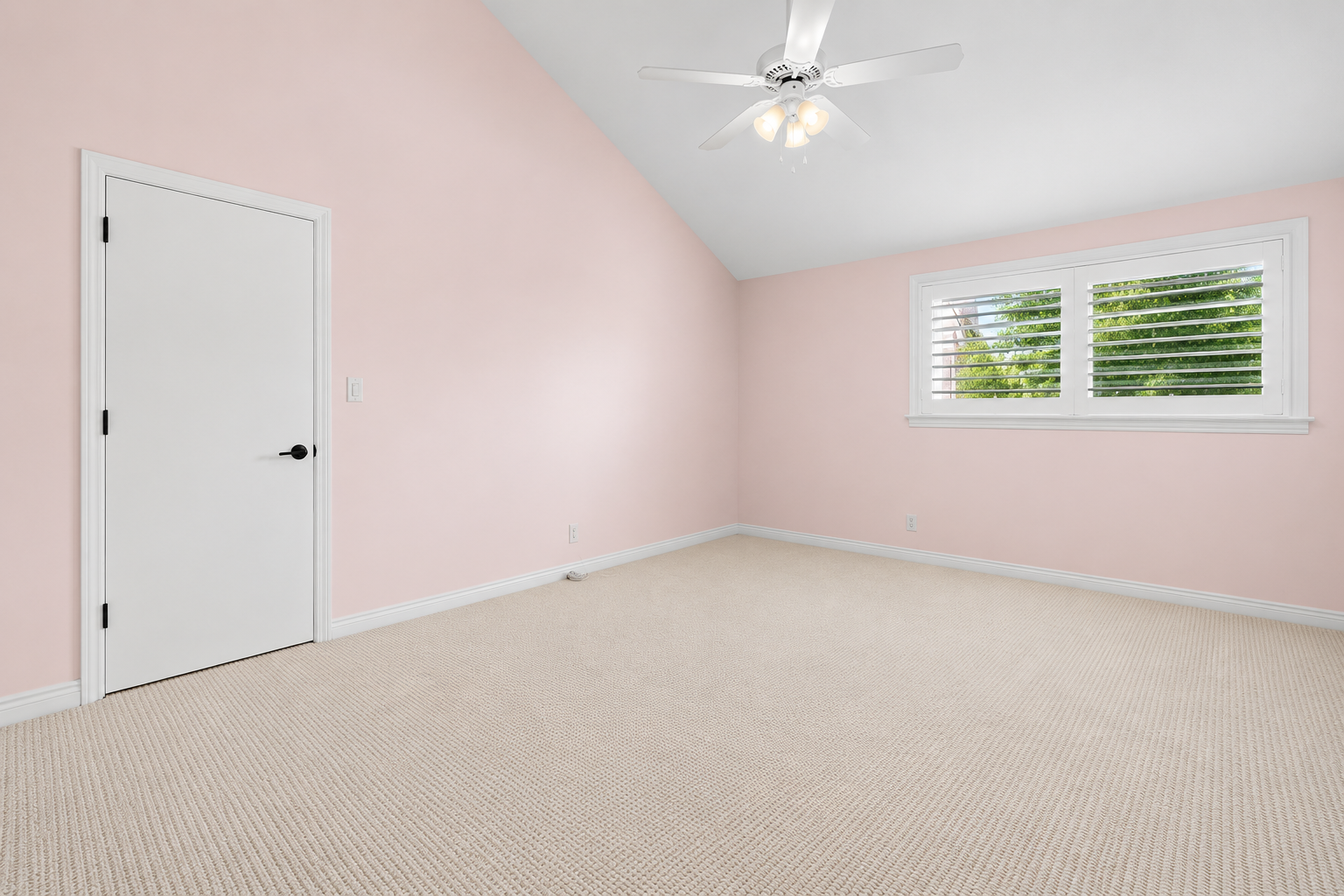 bedroom 2 .jpg