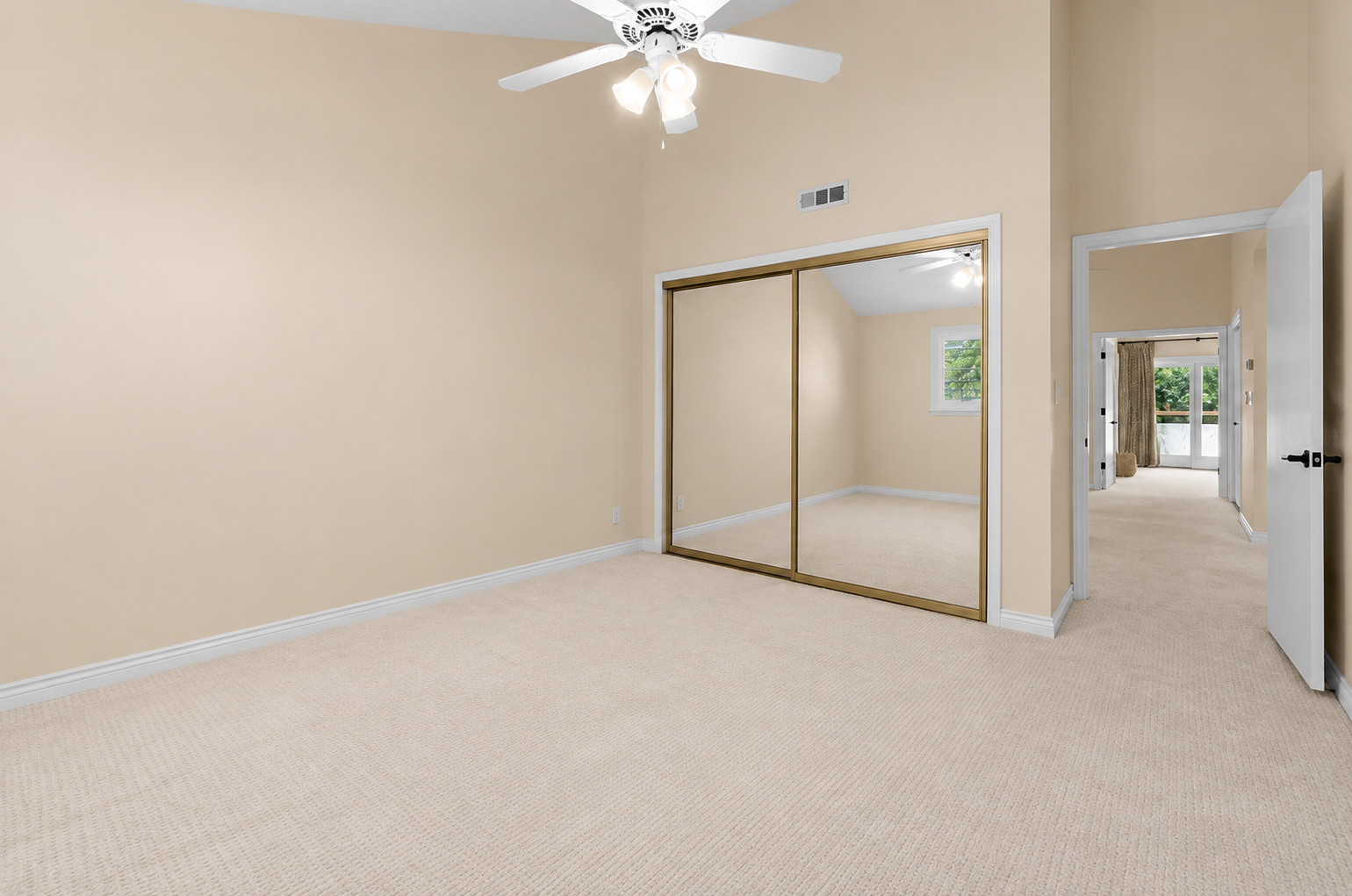 Bedroom1-1.jpg
