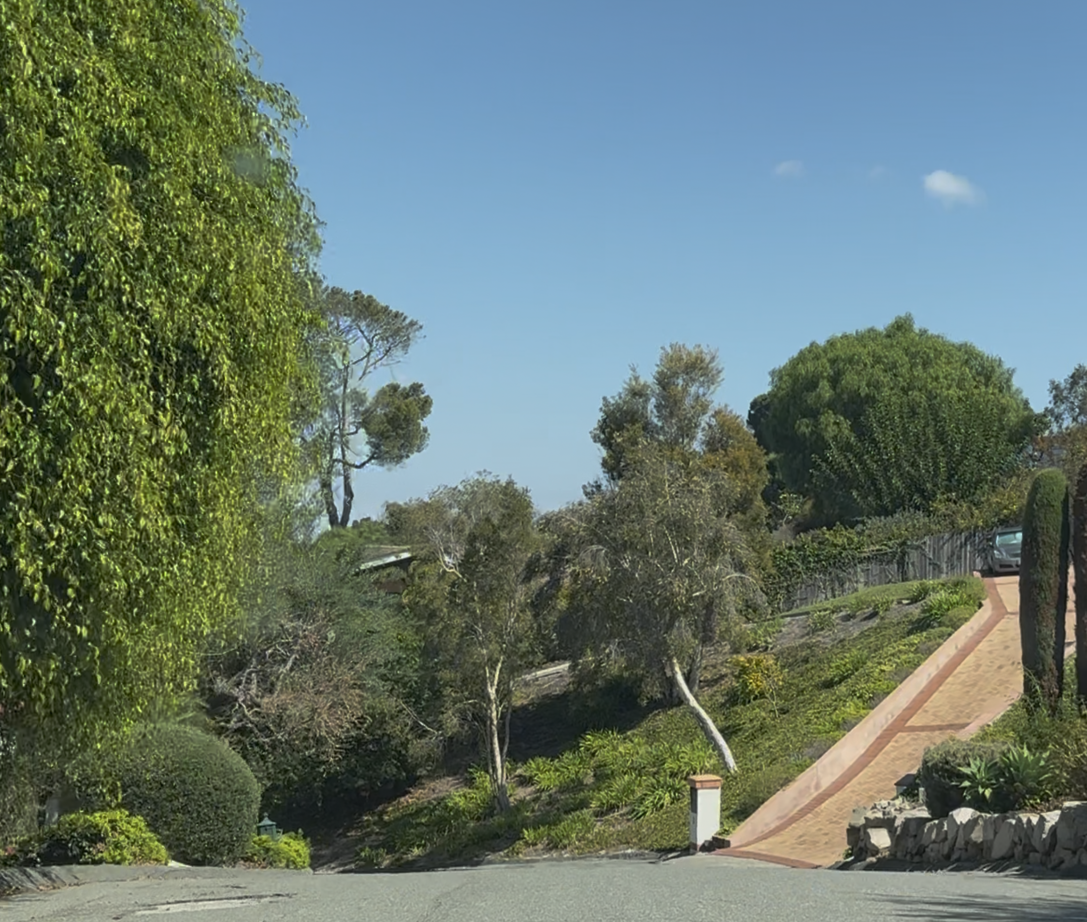 Yellow Brick Road Rancho Palos Verdes: Street &amp; Real Estate Guide