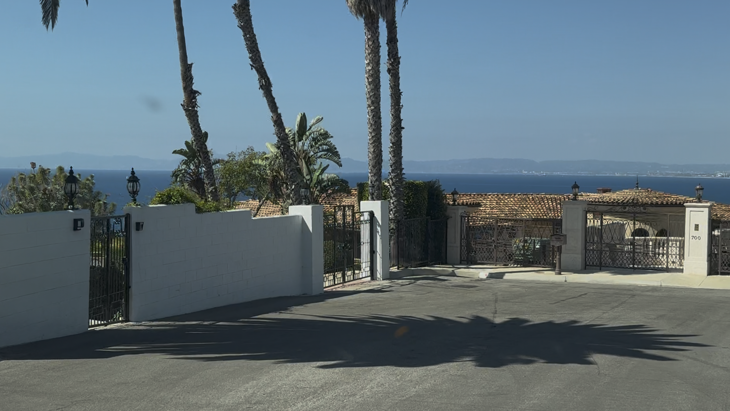 Horcada Place Malaga Cove: Luxury Estates, Ocean Views &amp; Real Estate Guide