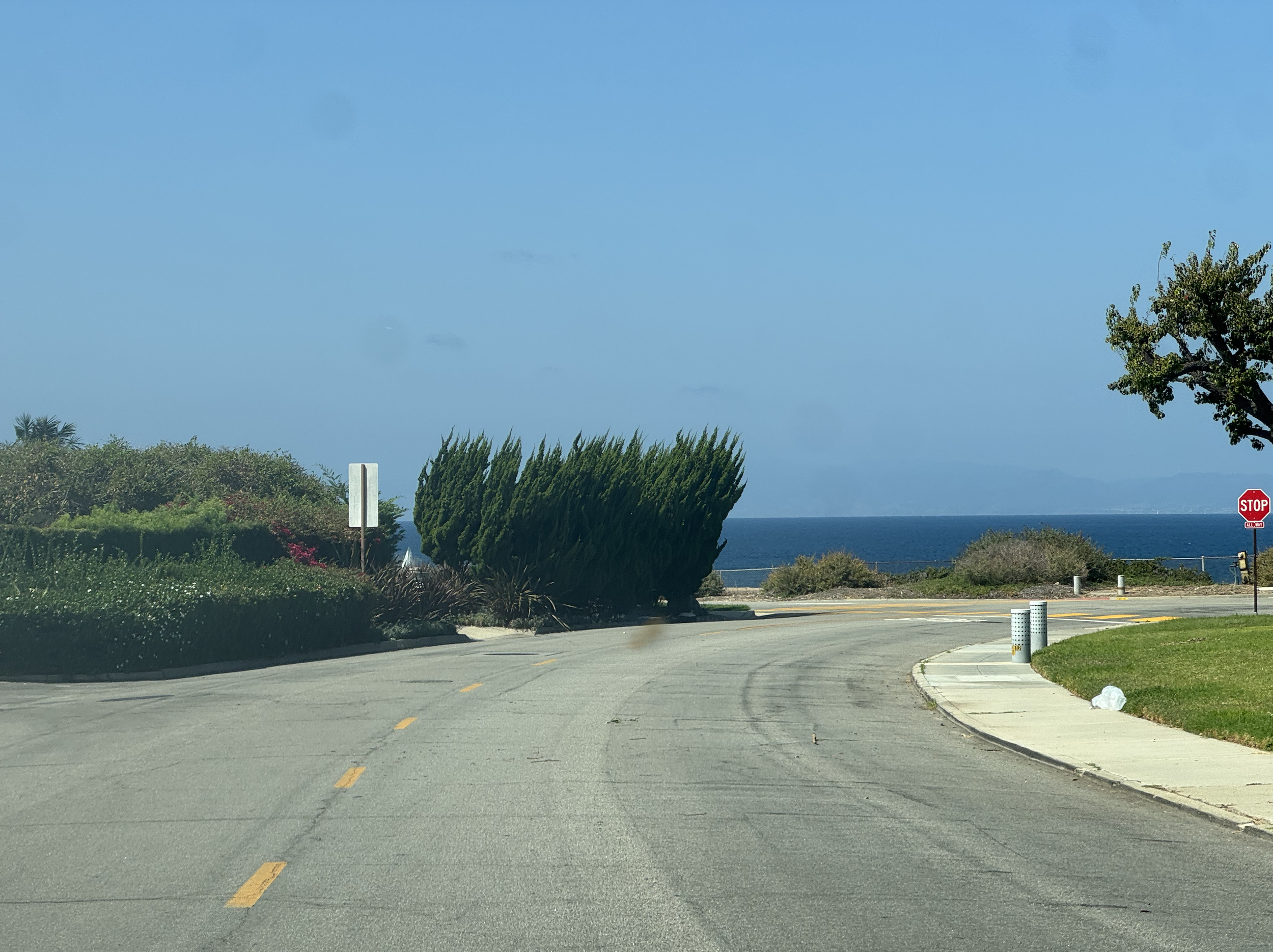Via Arroyo, Malaga Cove: Street Guide, Views, Lifestyle &amp; Real Estate