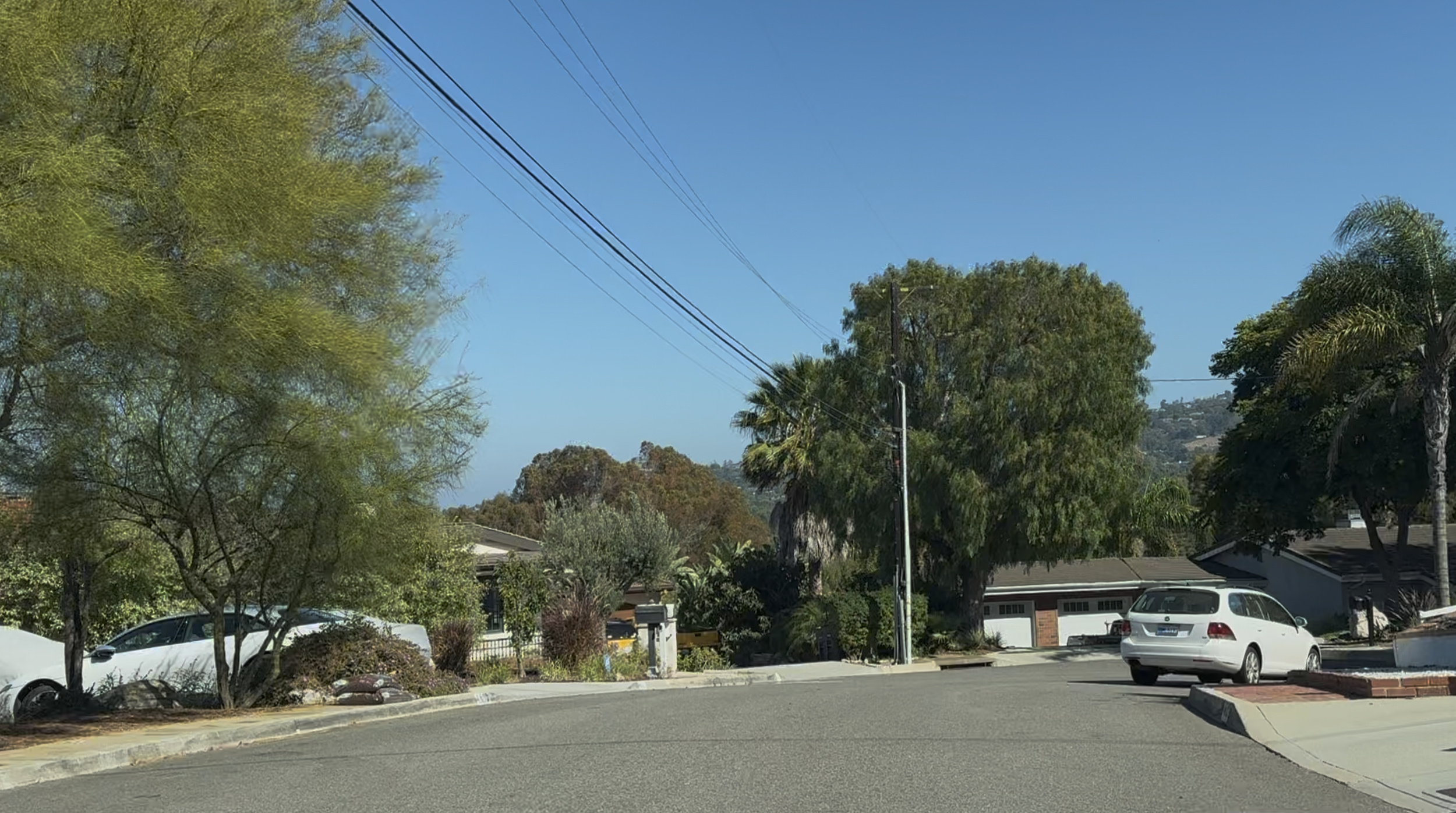 Rollando Drive in Rolling Hills Estates Silver Spur neighborhood
