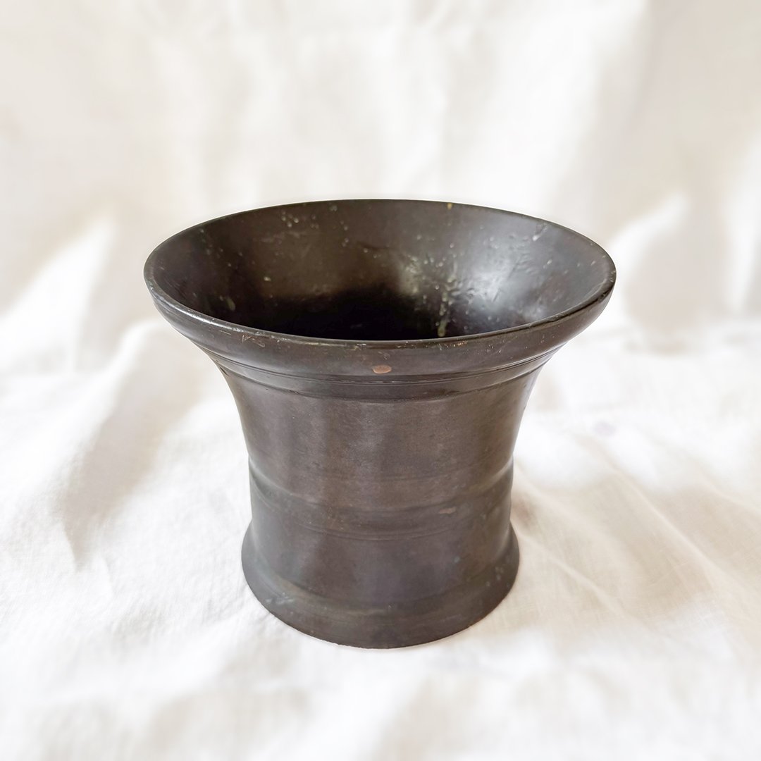 PartnerLondon_TheEdit_Bronze_Mortar_Bucket1.jpg