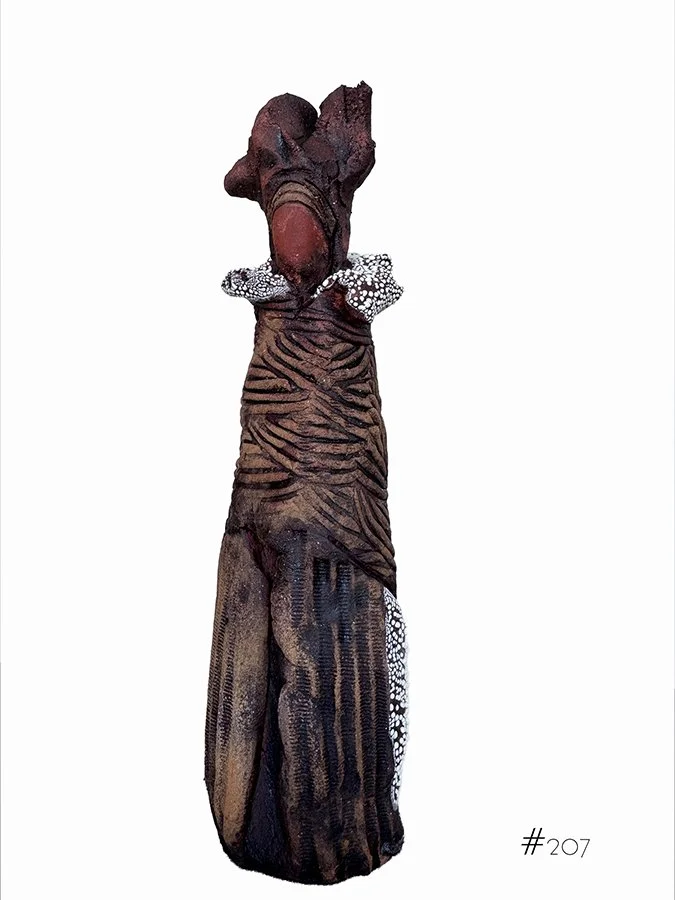 "Viajero #207" ©HG, Sculptural Clay. Oxide, and Glaze.
