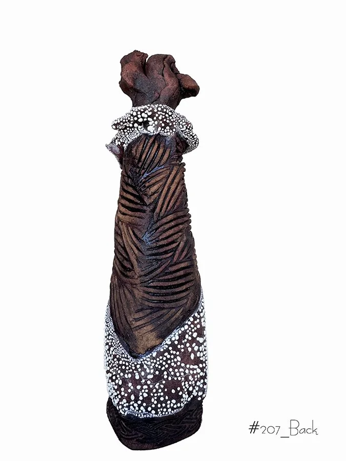 "Viajero #207-Back" ©HG, Sculptural Clay. Oxide, and Glaze.