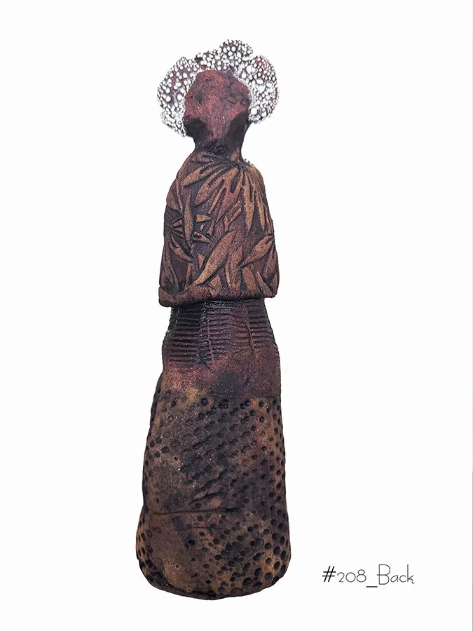 "Viajero #208-Back" ©HG, Sculptural Clay. Oxide, and Glaze.