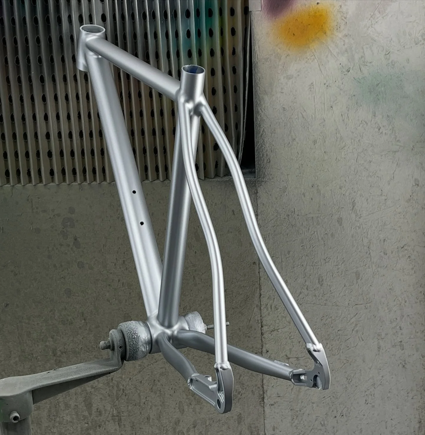 Daniel&rsquo;s HROK now in paint and taken far too long to build (sorry Daniel). Very small sized / slammed frame with various challenges and specifically requested tubes. Also had fun bending the seat stays that I think have turned out well.