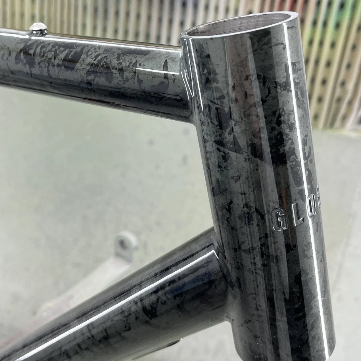 stout-cycles-gloria-titanium-tourer-custom-paint-01.jpg
