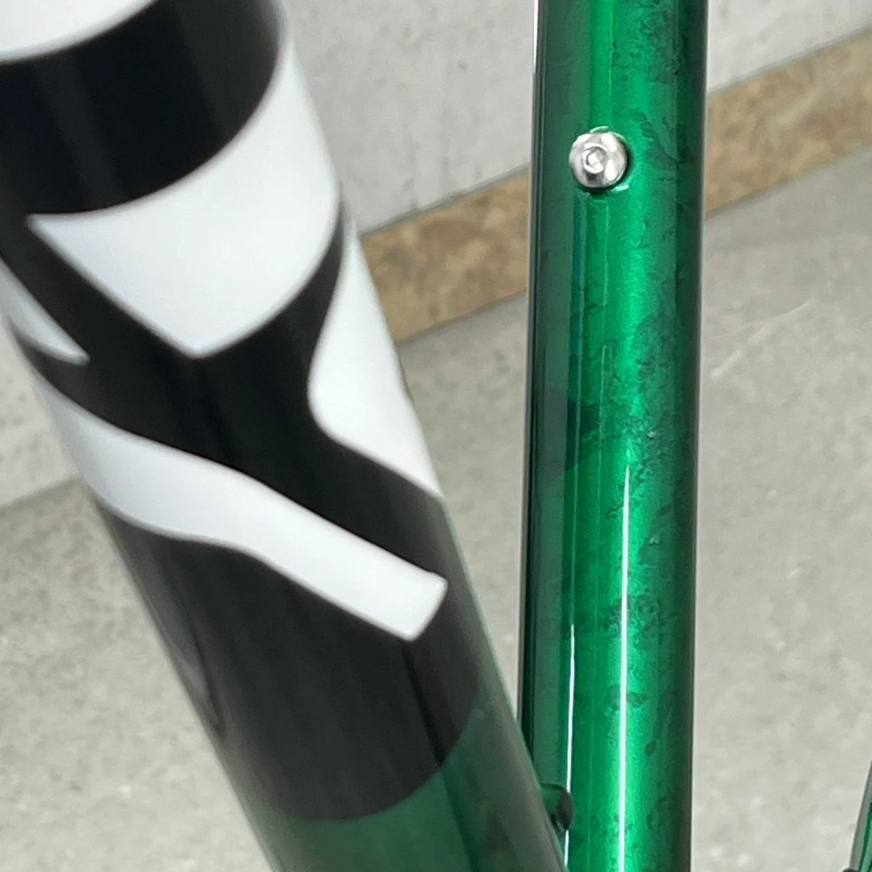 stout-cycles-cotic-escapade-custom-paint-respray-02.jpg